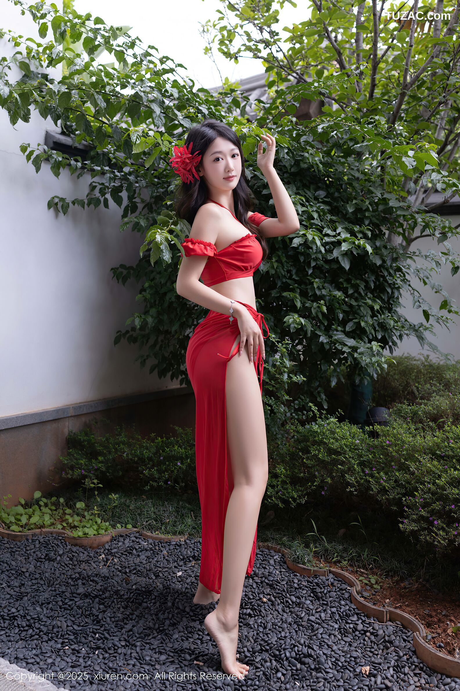 XiuRen秀人网-10662-唐安琪-性感红色内衣红裙宽松白T-2025.08.18