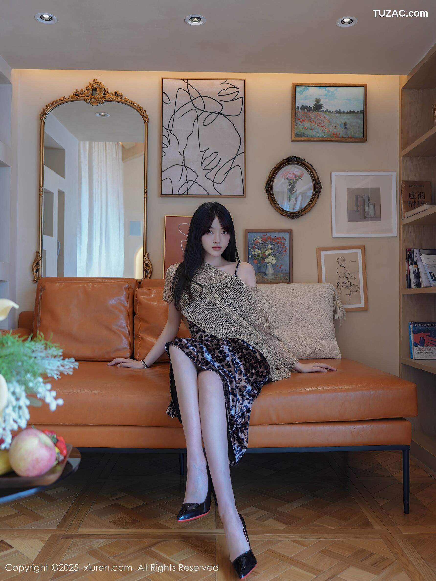 XiuRen秀人网-10698-白露lulu-碎花裙条纹泳装-2025.08.27