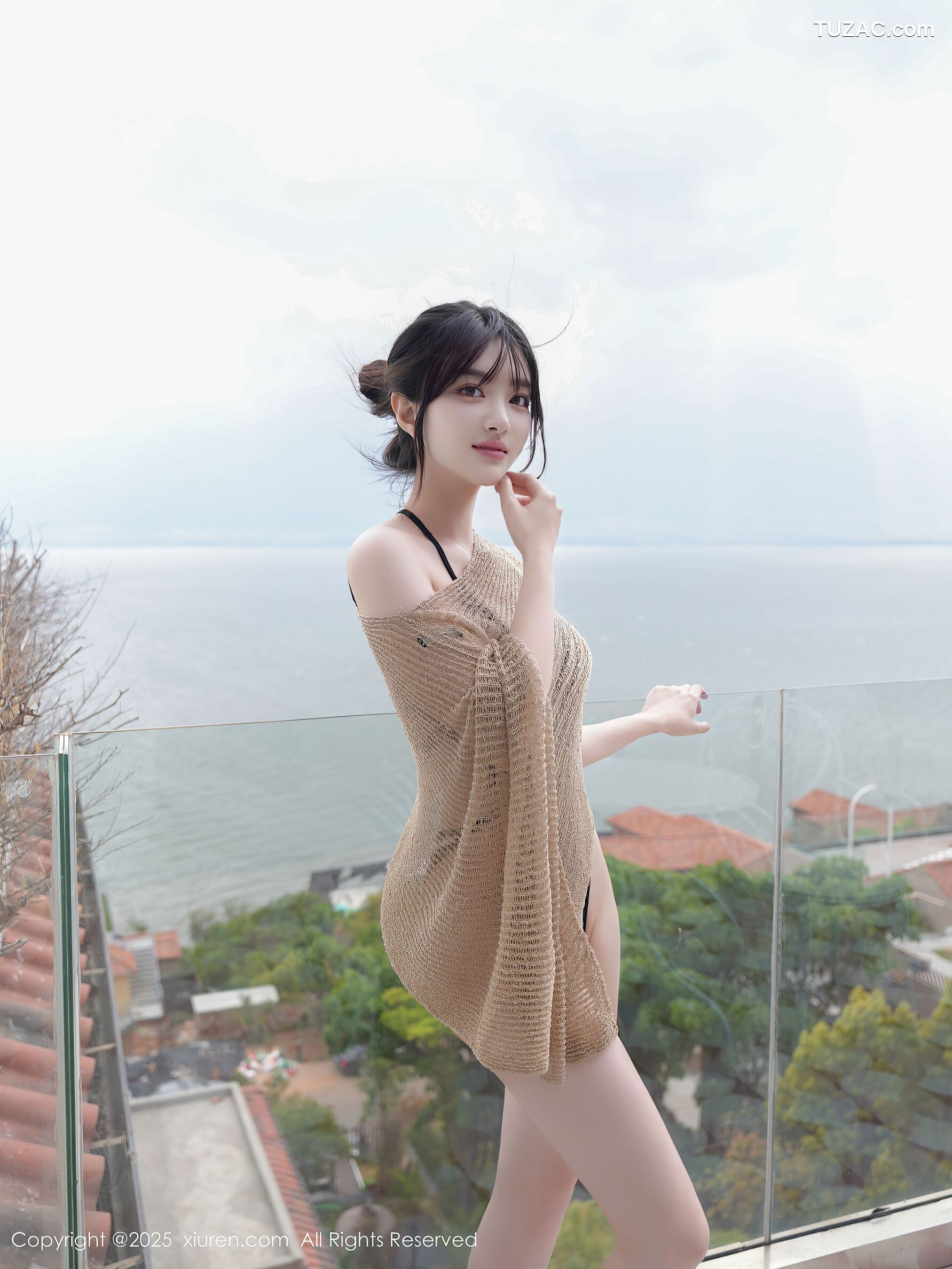 XiuRen秀人网-10698-白露lulu-碎花裙条纹泳装-2025.08.27