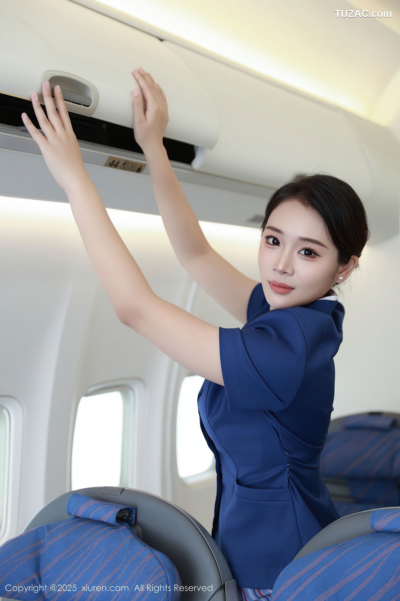 XiuRen秀人网-10708-南乔-蓝色空姐制服白色内衣肉丝-2025.08.29