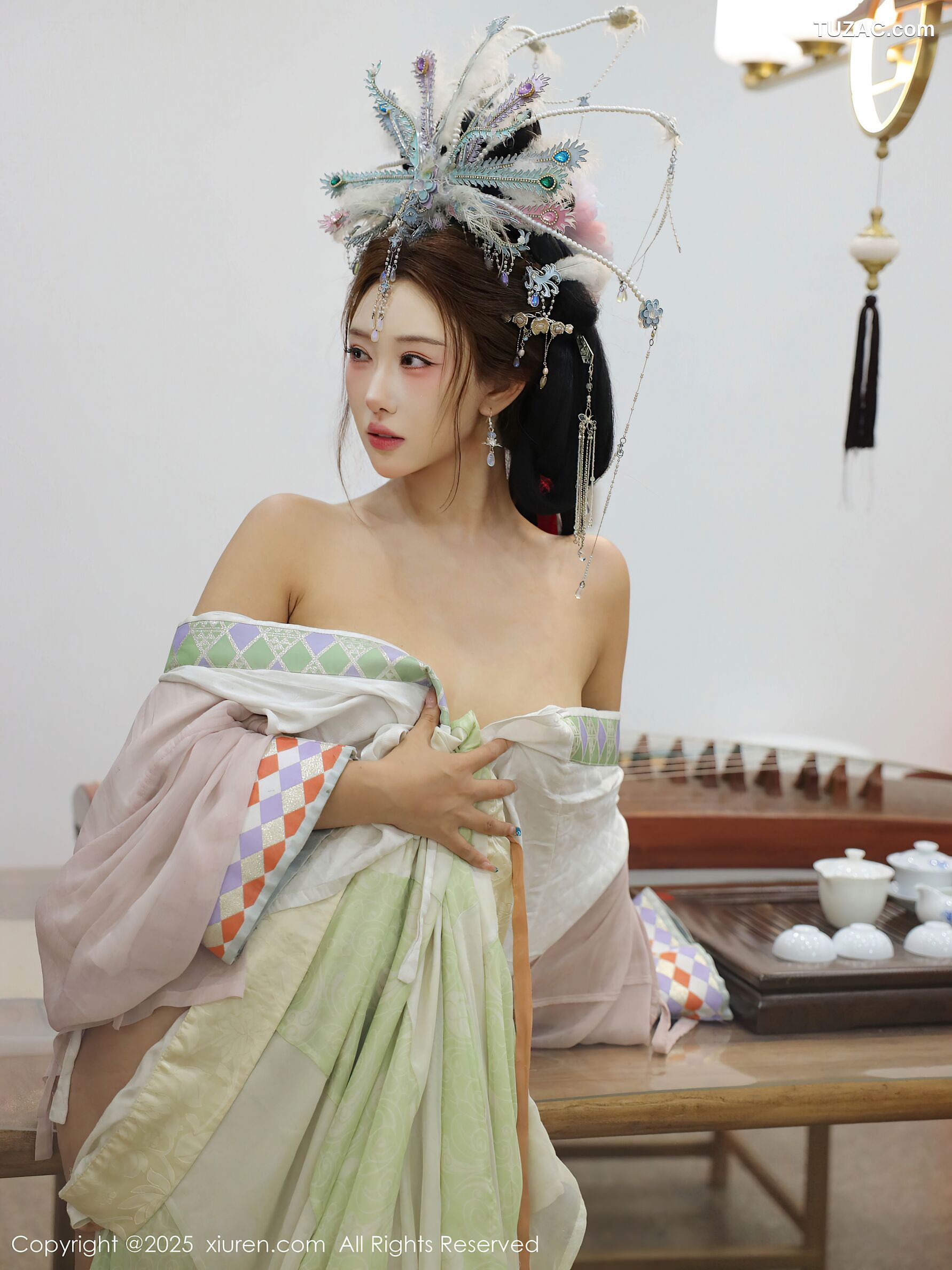 XiuRen秀人网-10736-金允希Yuki-女儿国国王主题古风爆乳-2025.09.05