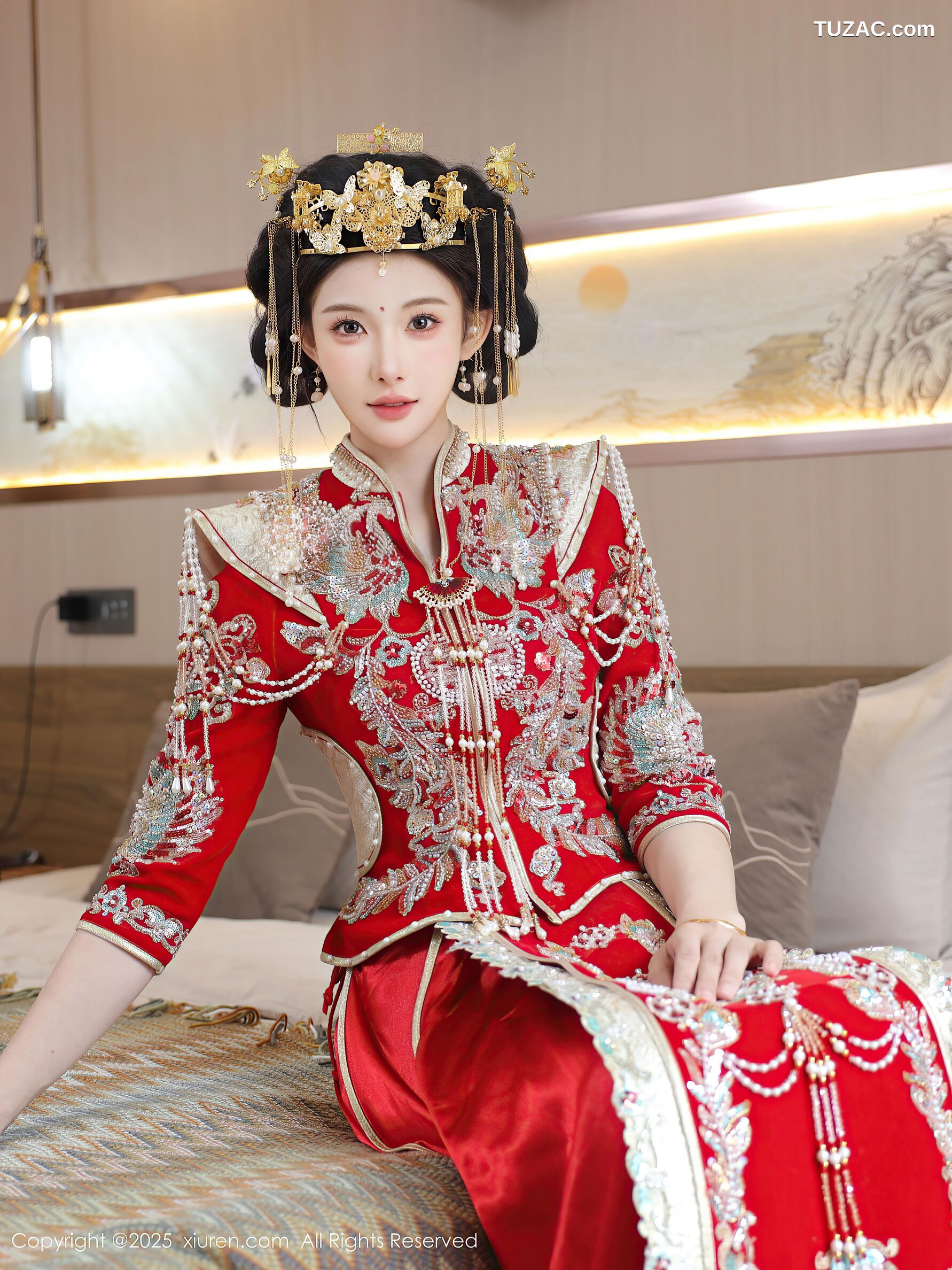 XiuRen秀人网-10742-梨霜儿-新娘红装红色内衣-2025.09.08