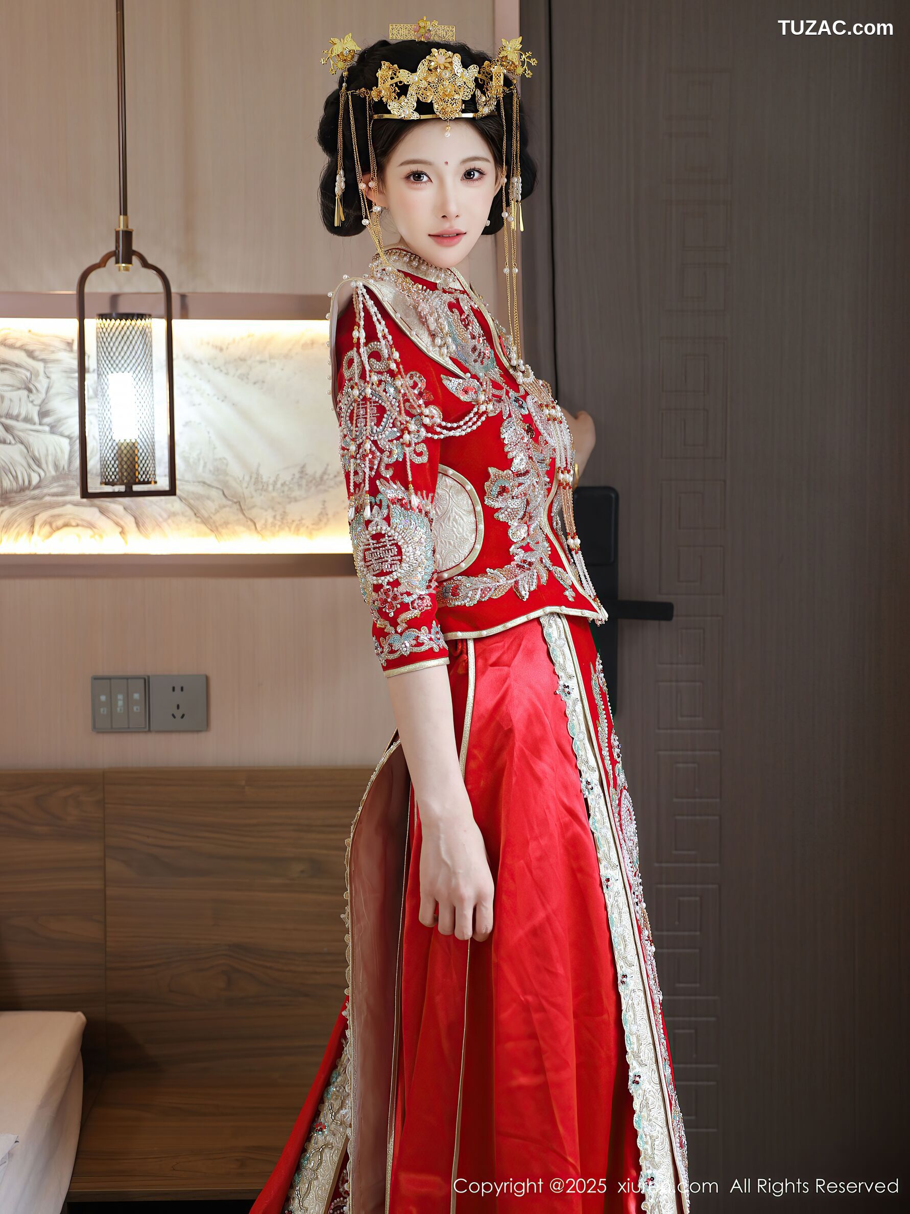 XiuRen秀人网-10742-梨霜儿-新娘红装红色内衣-2025.09.08