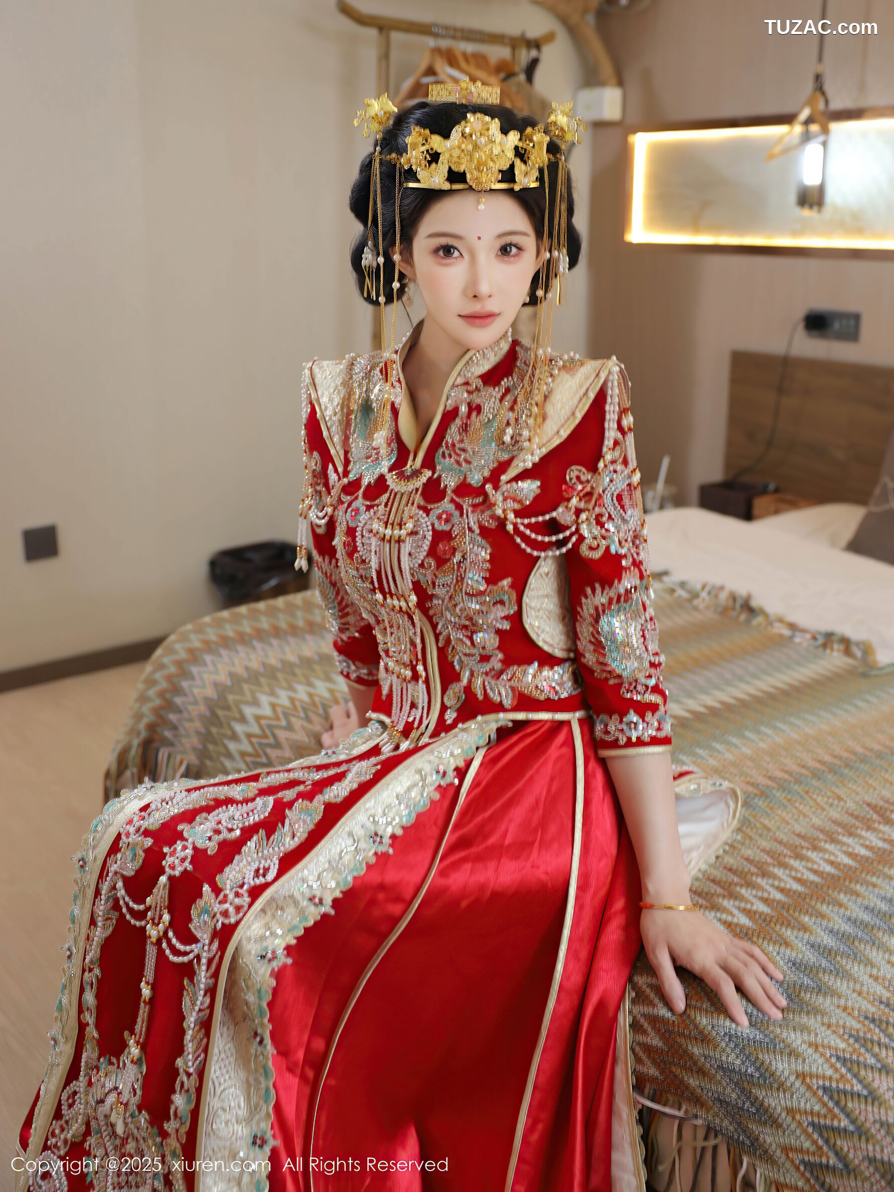 XiuRen秀人网-10742-梨霜儿-新娘红装红色内衣-2025.09.08