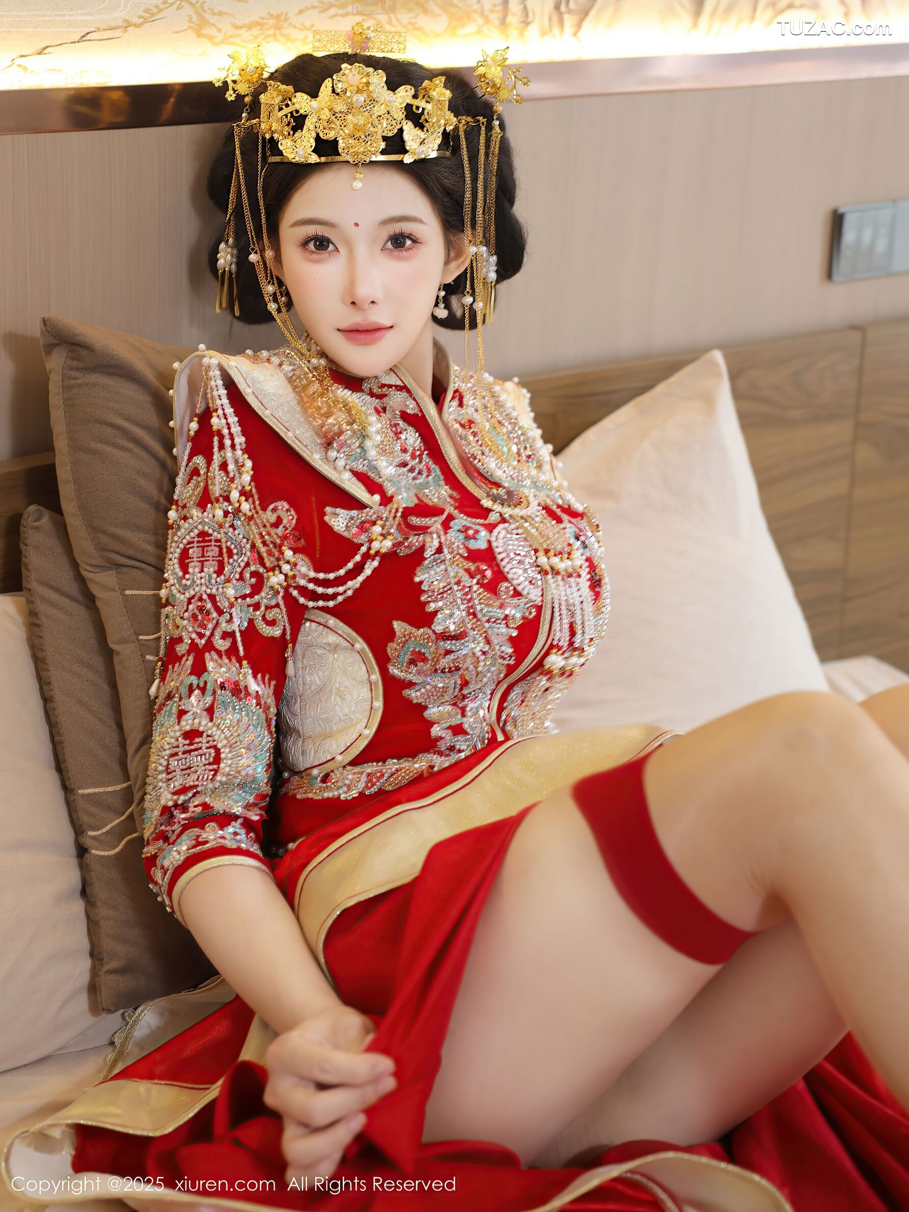 XiuRen秀人网-10742-梨霜儿-新娘红装红色内衣-2025.09.08