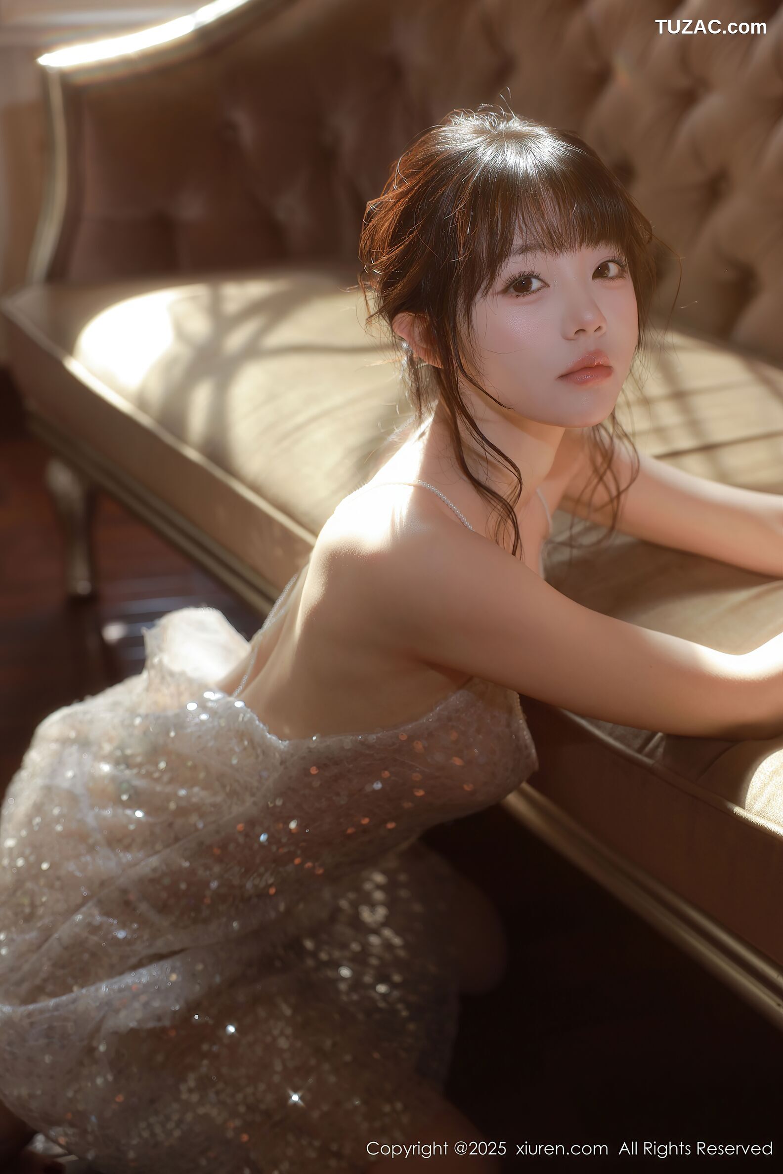 XiuRen秀人网-10799-佘贝拉-Bella-轻透白纱白色情趣内衣-2025.09.24