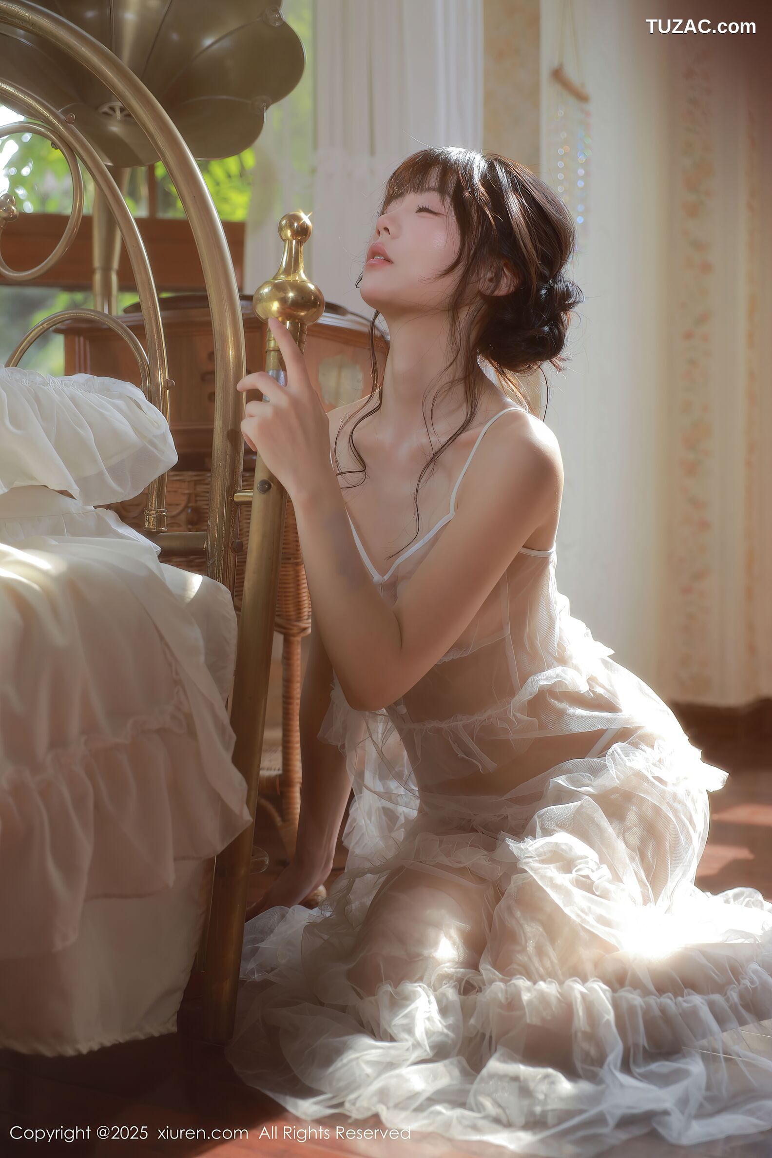 XiuRen秀人网-10799-佘贝拉-Bella-轻透白纱白色情趣内衣-2025.09.24