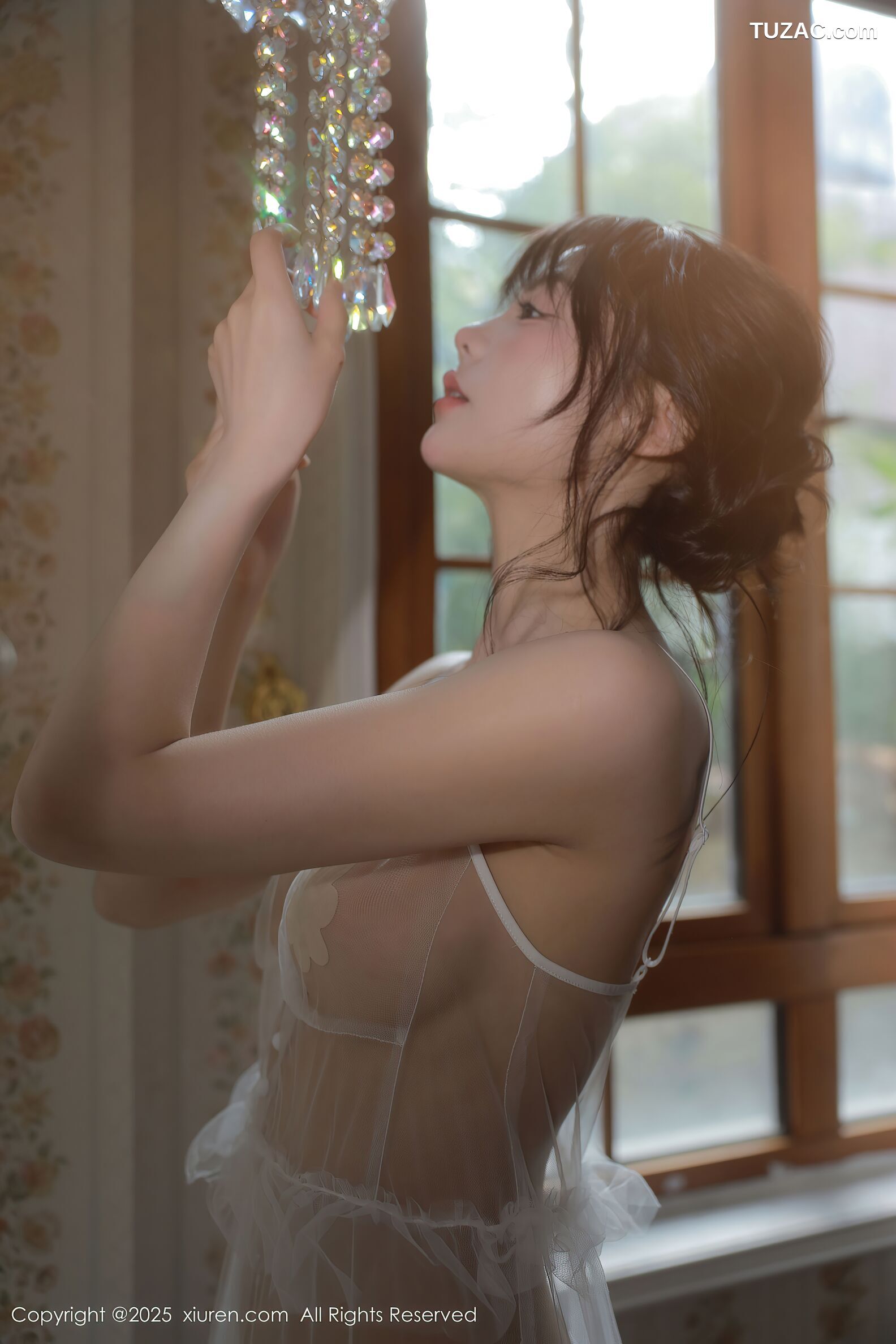 XiuRen秀人网-10799-佘贝拉-Bella-轻透白纱白色情趣内衣-2025.09.24