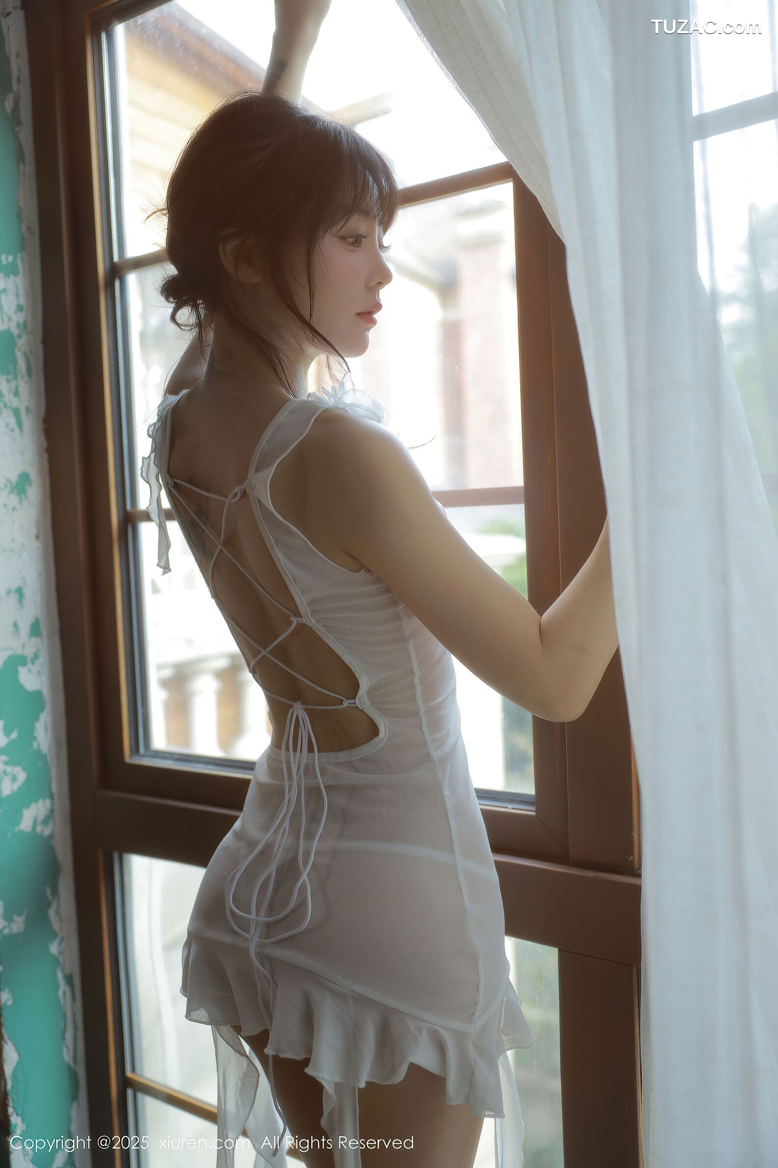 XiuRen秀人网-10799-佘贝拉-Bella-轻透白纱白色情趣内衣-2025.09.24