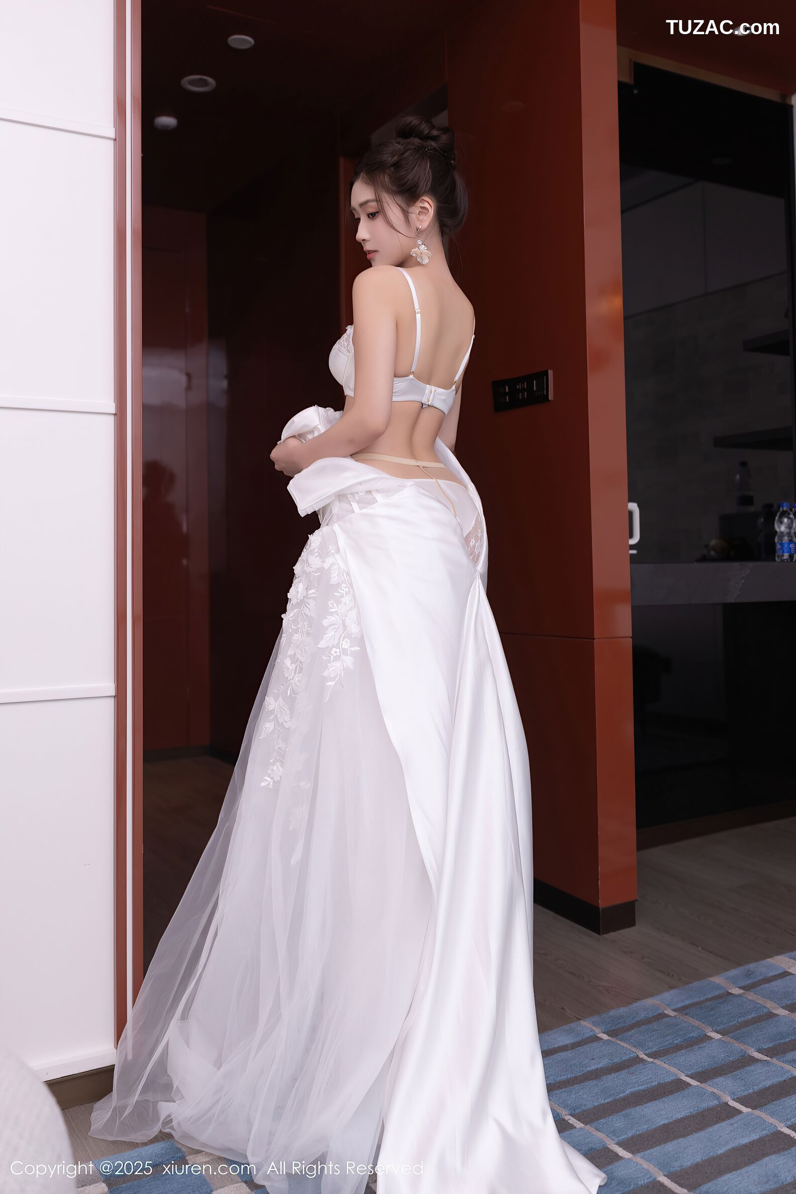 XiuRen秀人网-10814-刘婷婷-白色婚纱主题-2025.09.26