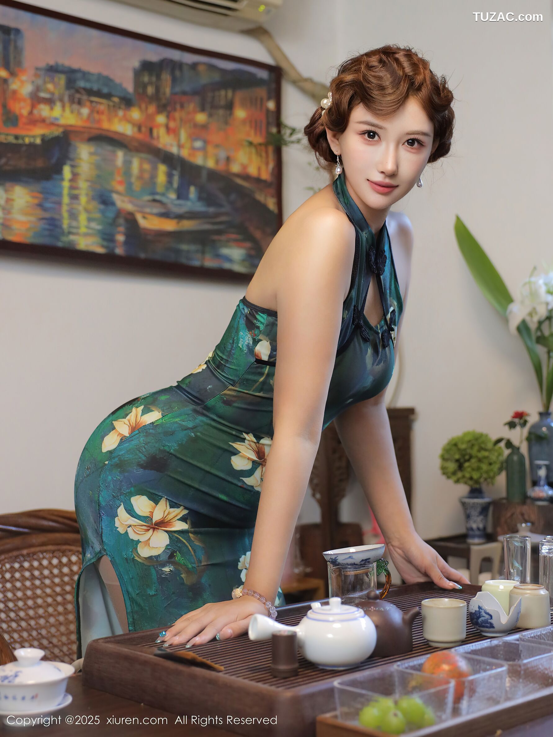 XiuRen秀人网-10815-金允希Yuki-绿色旗袍肉丝-2025.09.26