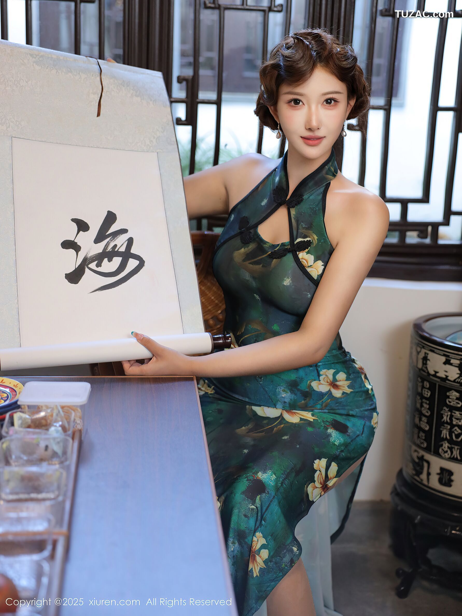XiuRen秀人网-10815-金允希Yuki-绿色旗袍肉丝-2025.09.26