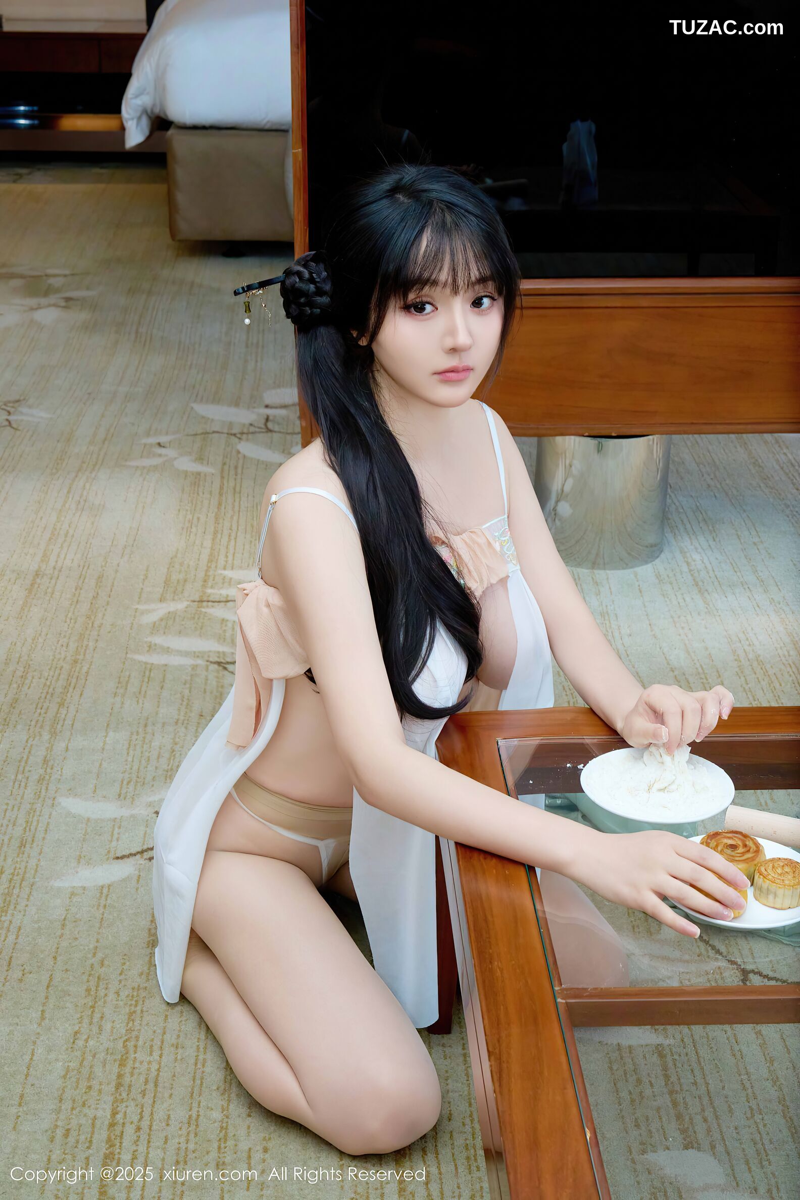 XiuRen秀人网-10818-沈南汐RuRu-童颜巨乳中秋主题古风绿白纱-2025.09.28
