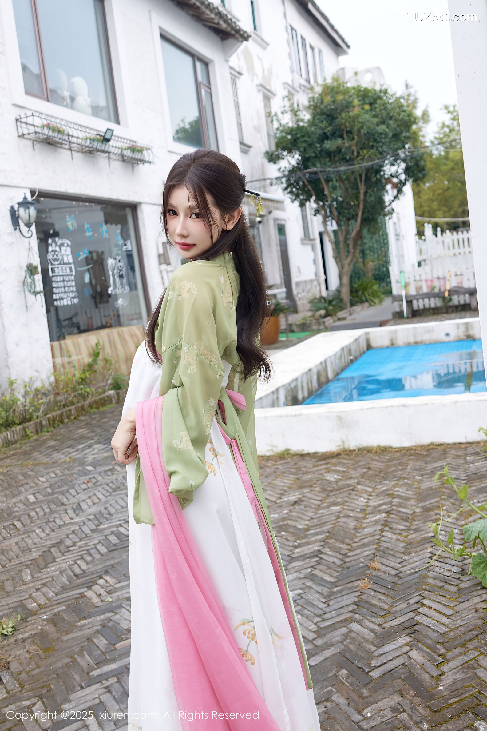 XiuRen秀人网-10834-尹甜甜-sunny-中秋主题古风绿纱衣白纱裙肉丝-2025.09.30