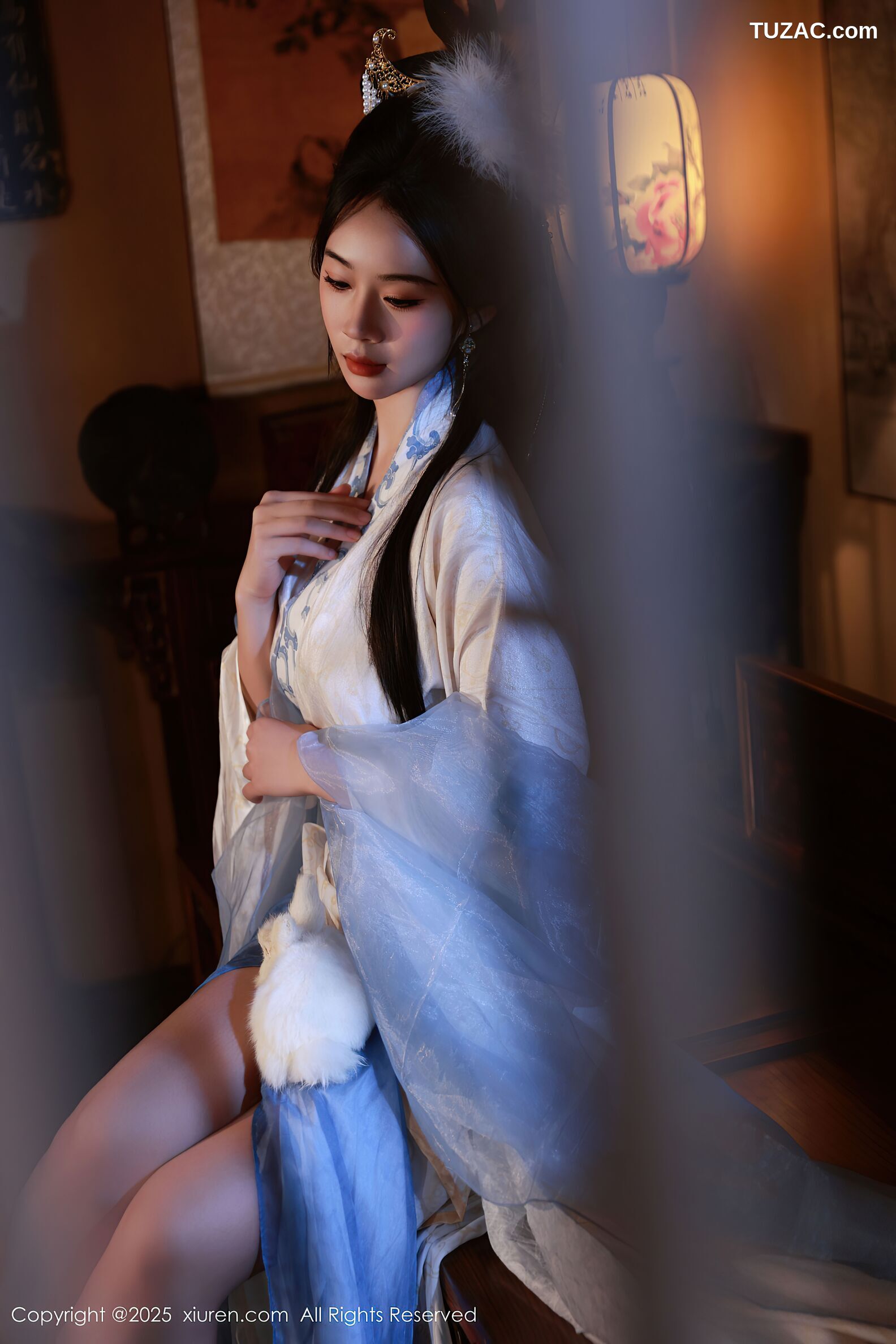 XiuRen秀人网-10835-南乔-中秋主题汉服白衣水蓝色肚兜-2025.09.30
