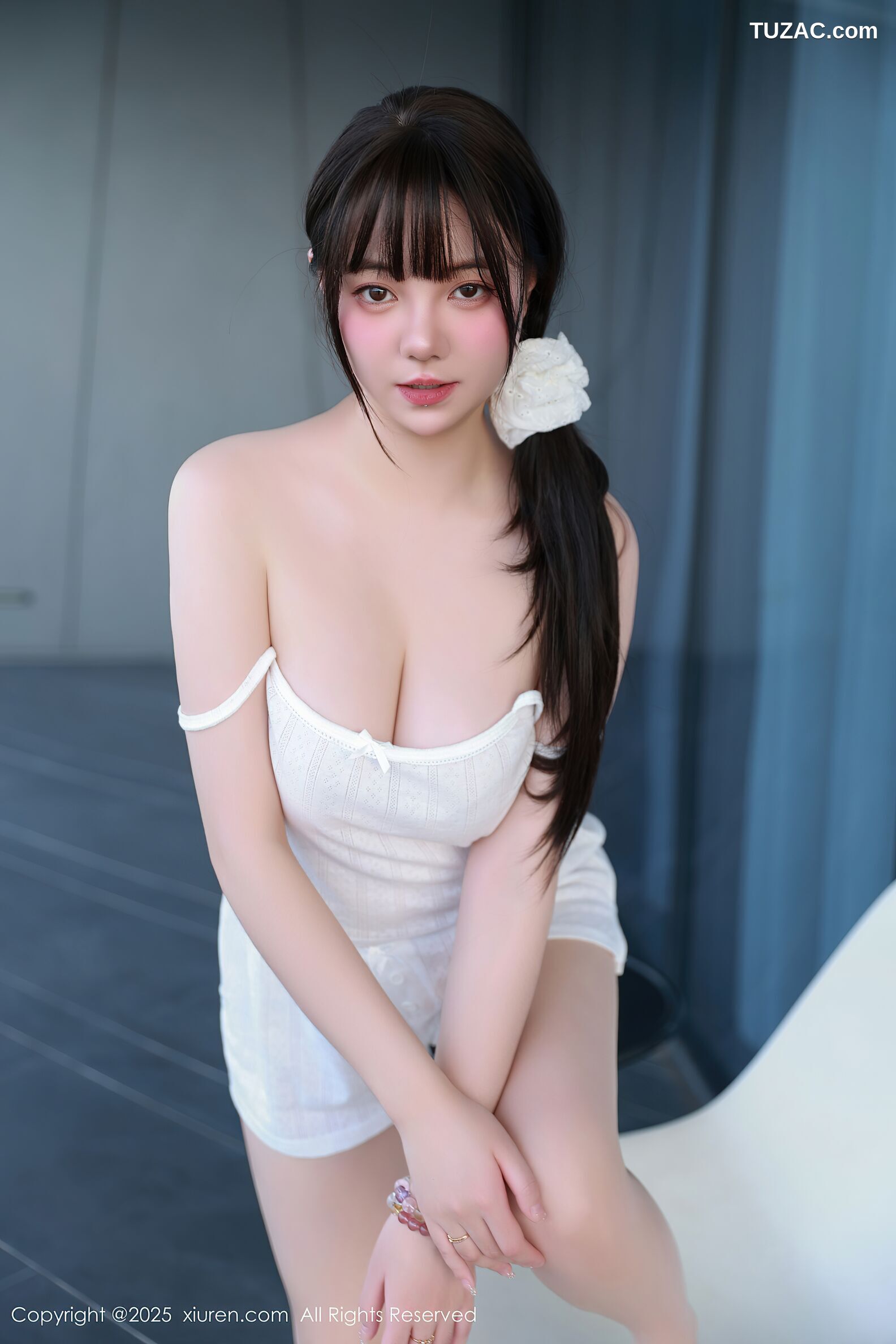 XiuRen秀人网-10841-软情-白色吊带短裤-2025.10.09