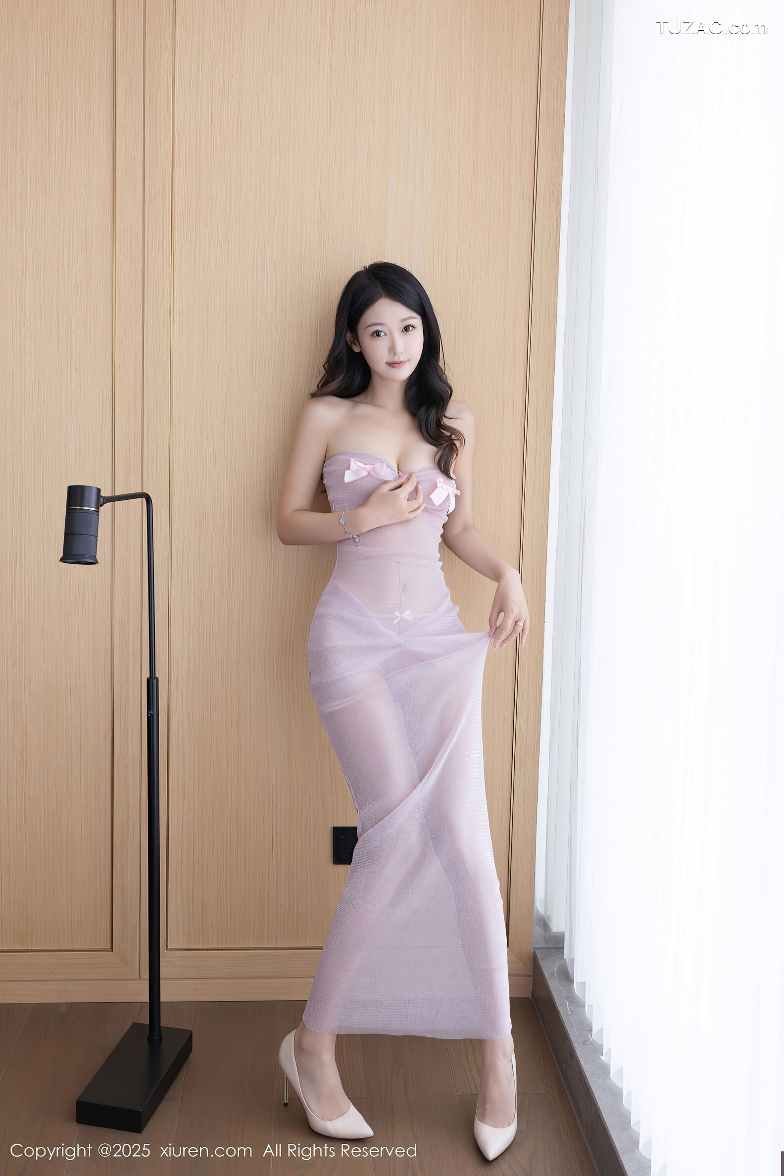 XiuRen秀人网-10844-唐安琪-轻透粉色连衣裙-2025.10.09