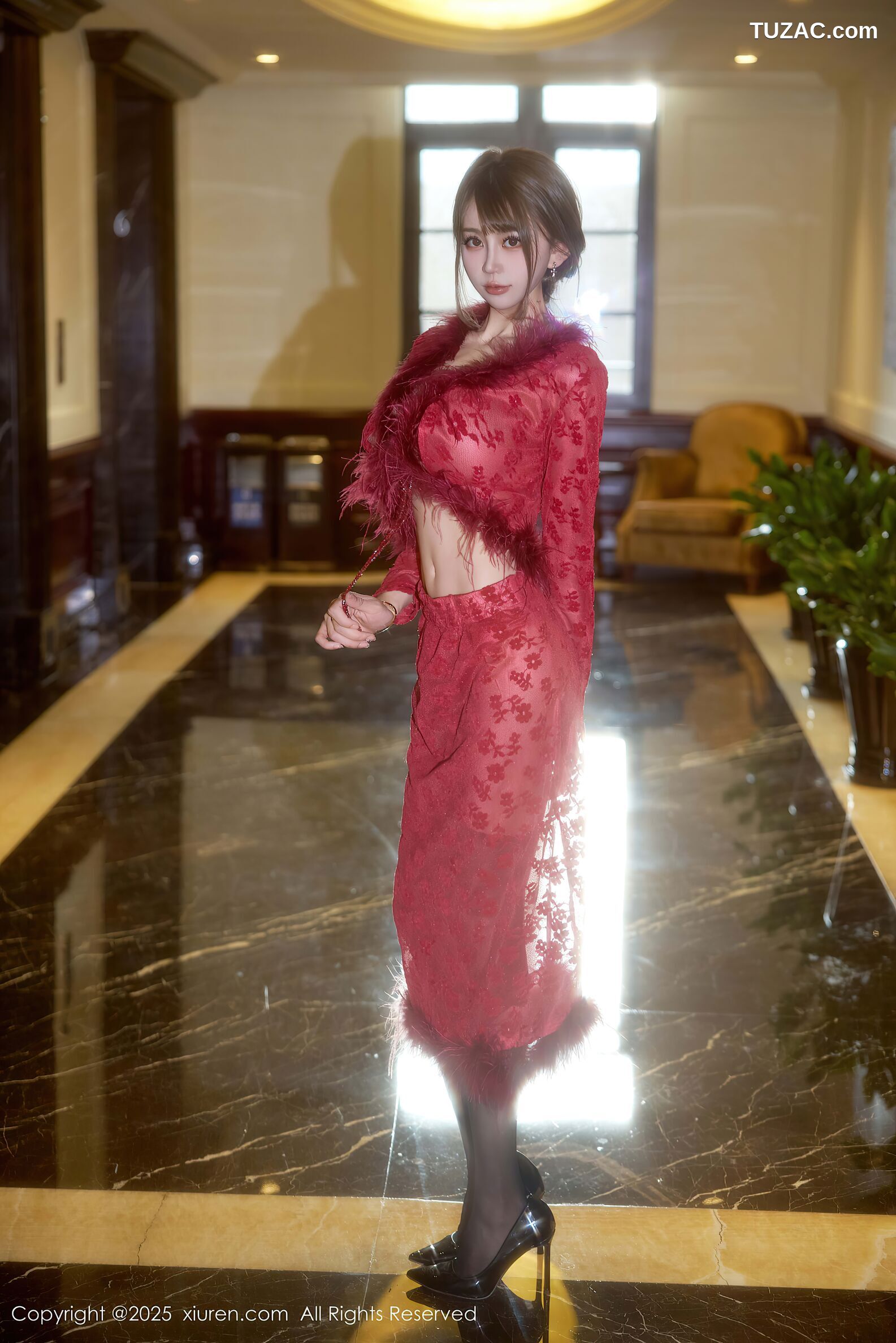 XiuRen秀人网-10848-Zoe柚柚-美乳玉背红色复古服饰-2025.10.10
