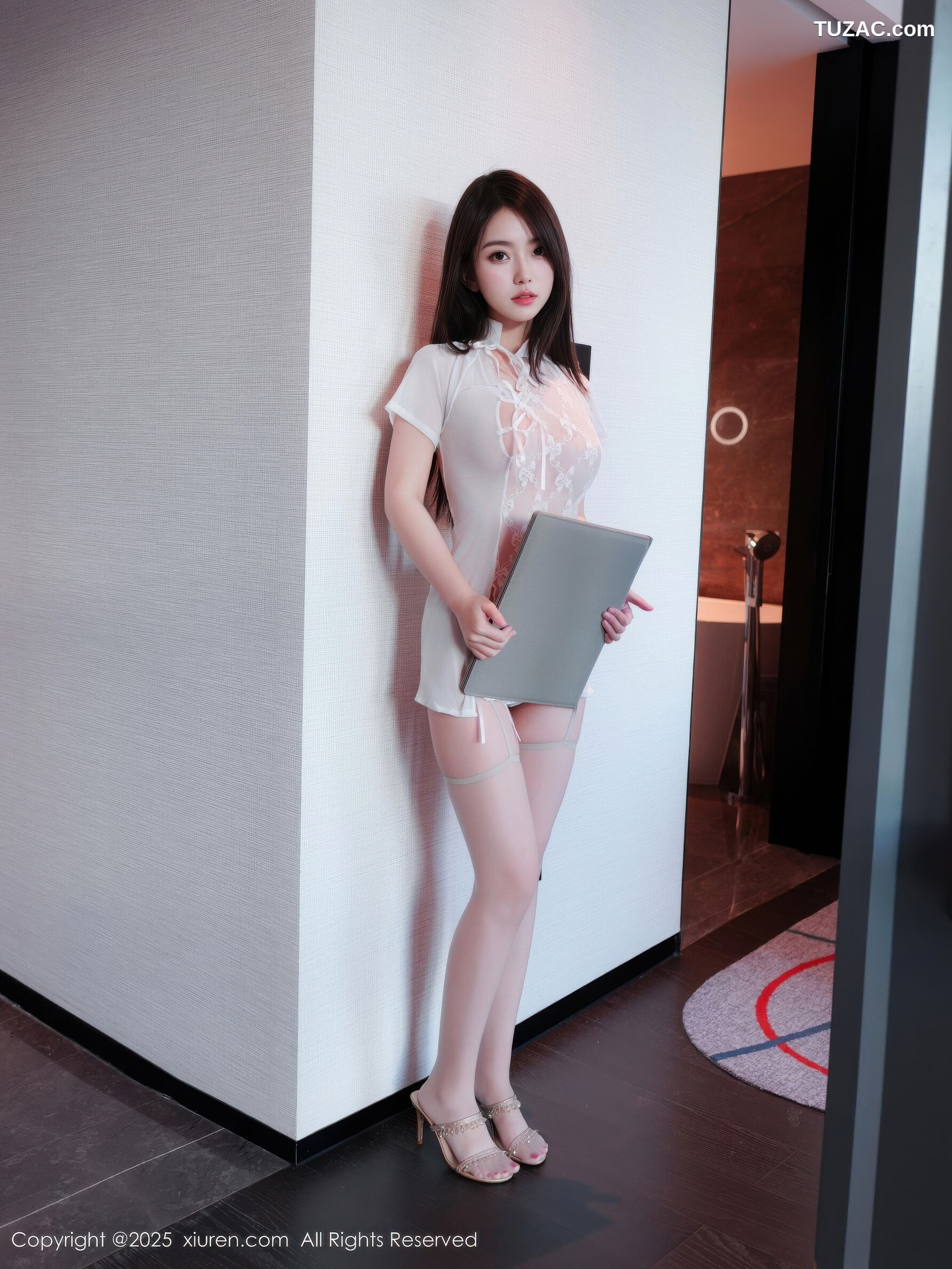 XiuRen秀人网-10854-烧烧小桃-情趣透视白纱短旗袍灰色丝袜-2025.10.11