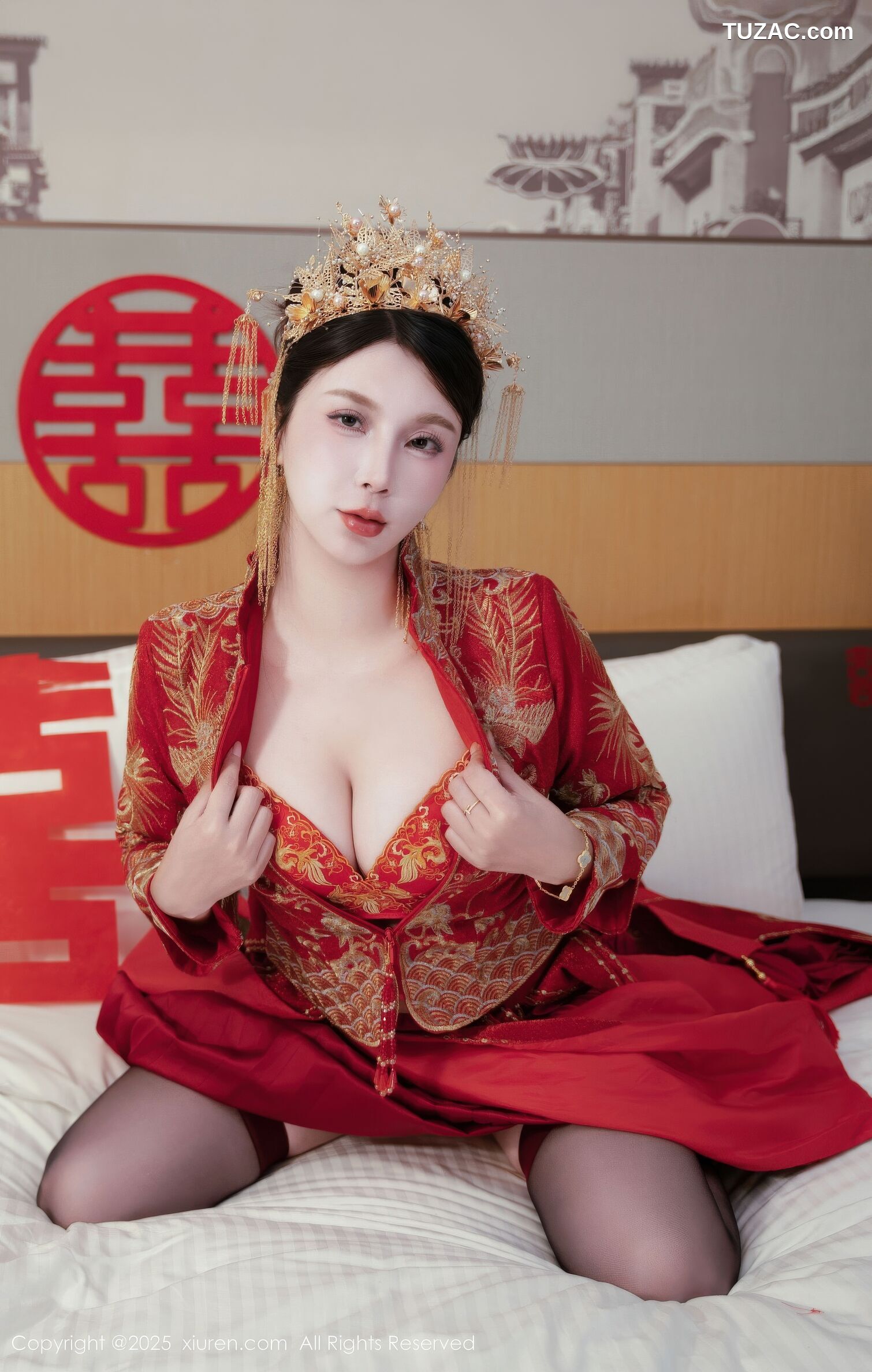 XiuRen秀人网-10865-小蛮妖Yummy-新娘红装红色内衣黑丝-2025.10.14