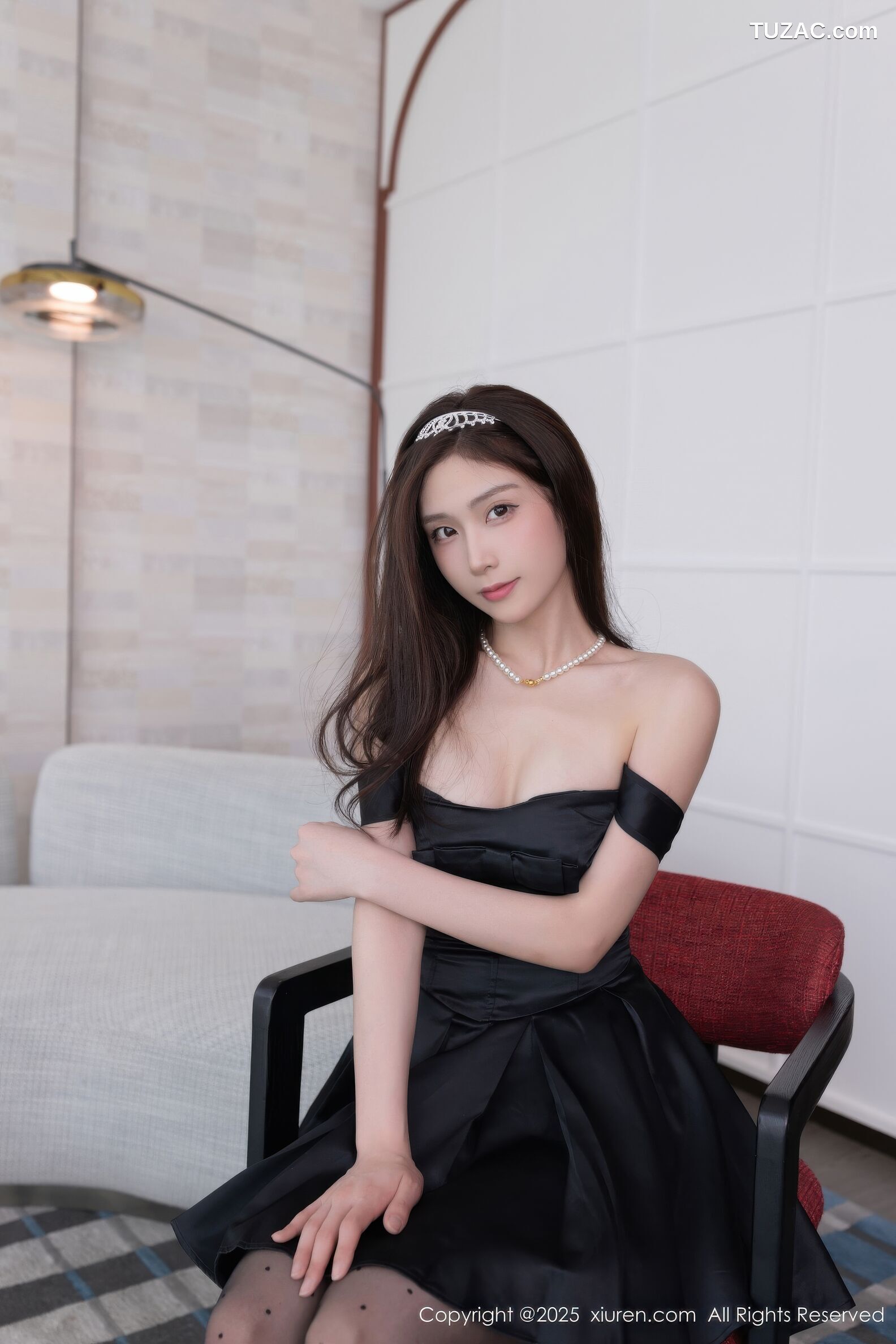 XiuRen秀人网-10878-刘婷婷-黑色连衣短裙魅惑黑丝-2025.10.16