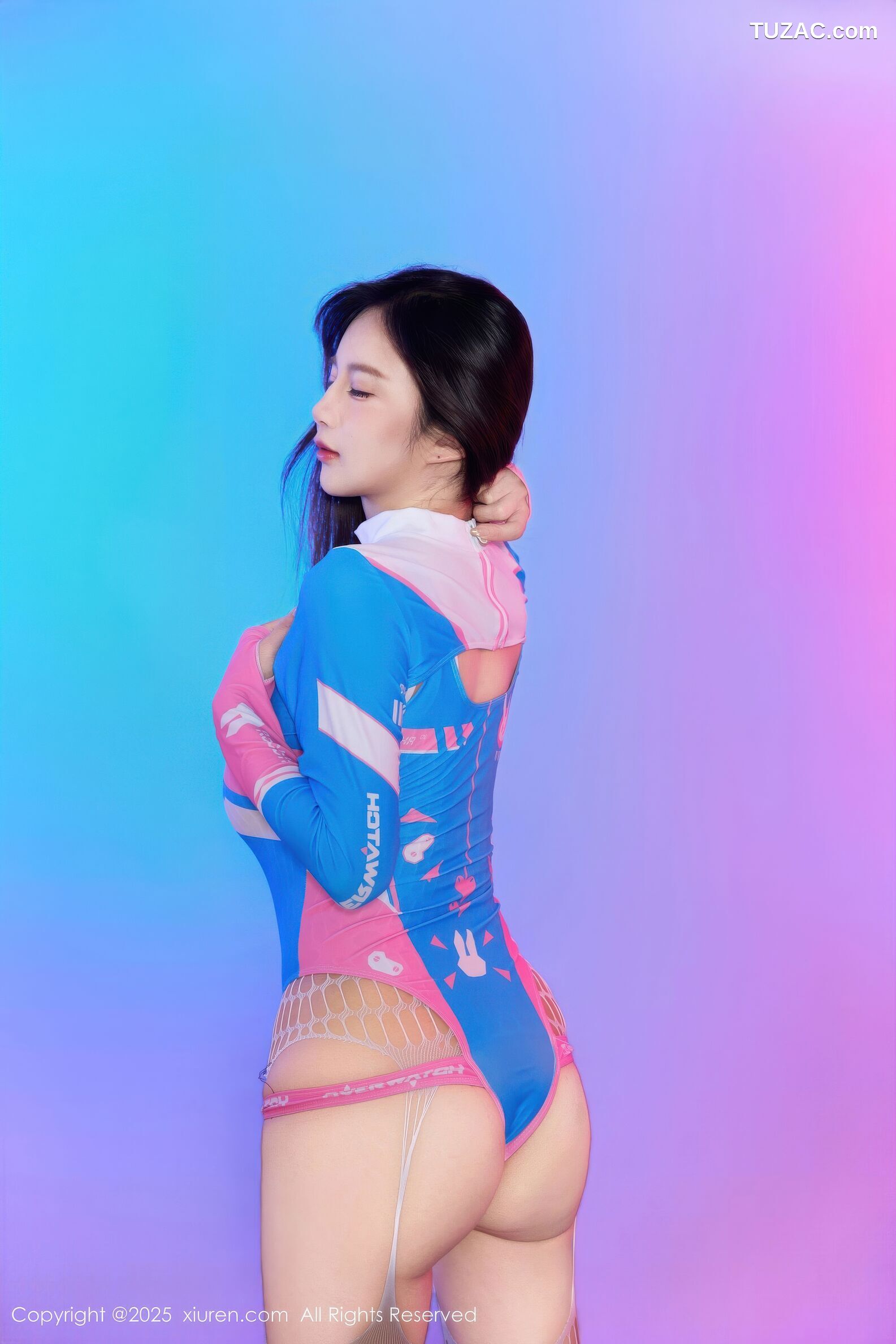 XiuRen秀人网-10886-小肉肉咪-蓝衣Cos女枪手白色网袜-2025.10.17