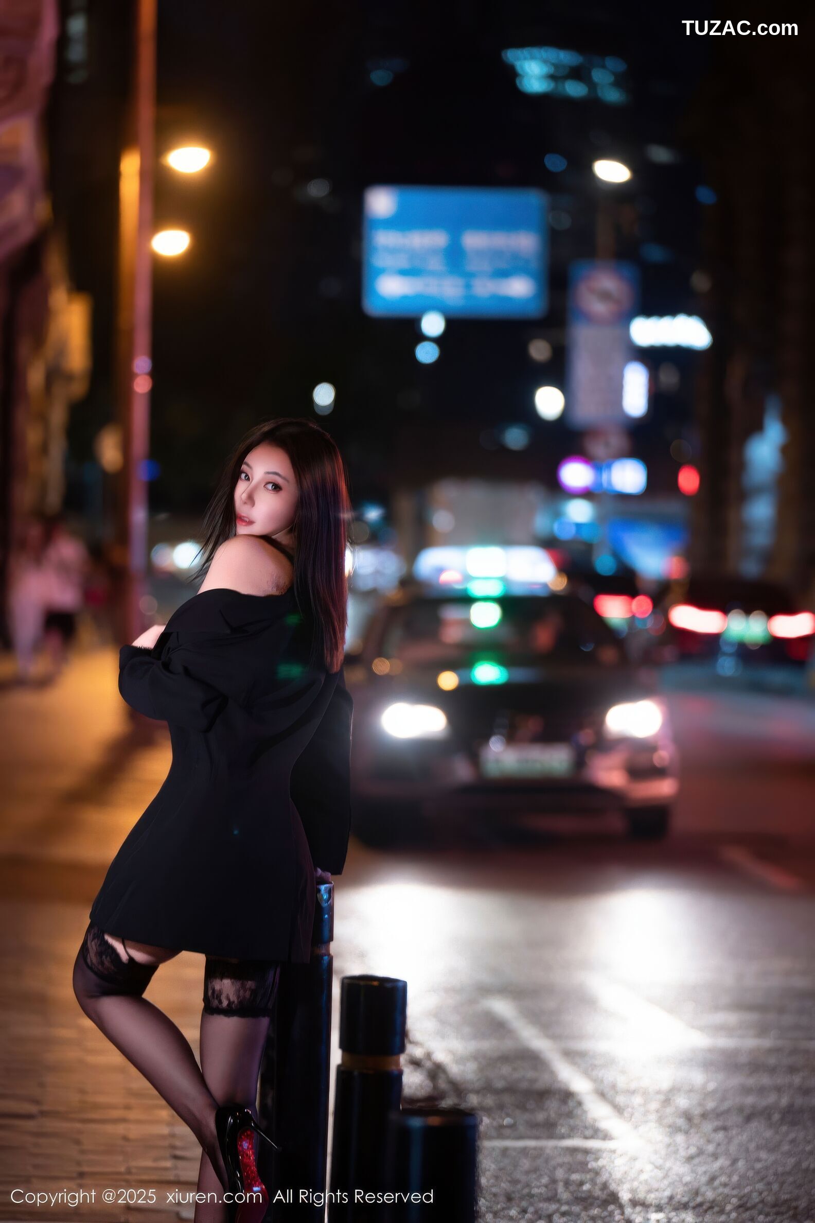 XiuRen秀人网-10899-果儿Victoria-黑色外套黑色情趣内衣-2025.10.23