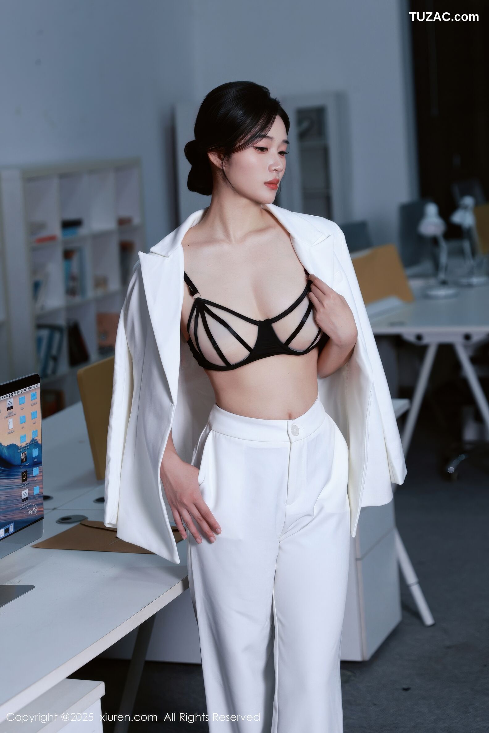 XiuRen秀人网-10908-南乔-OL白色西装黑色绑带内衣黑丝-2025.10.24