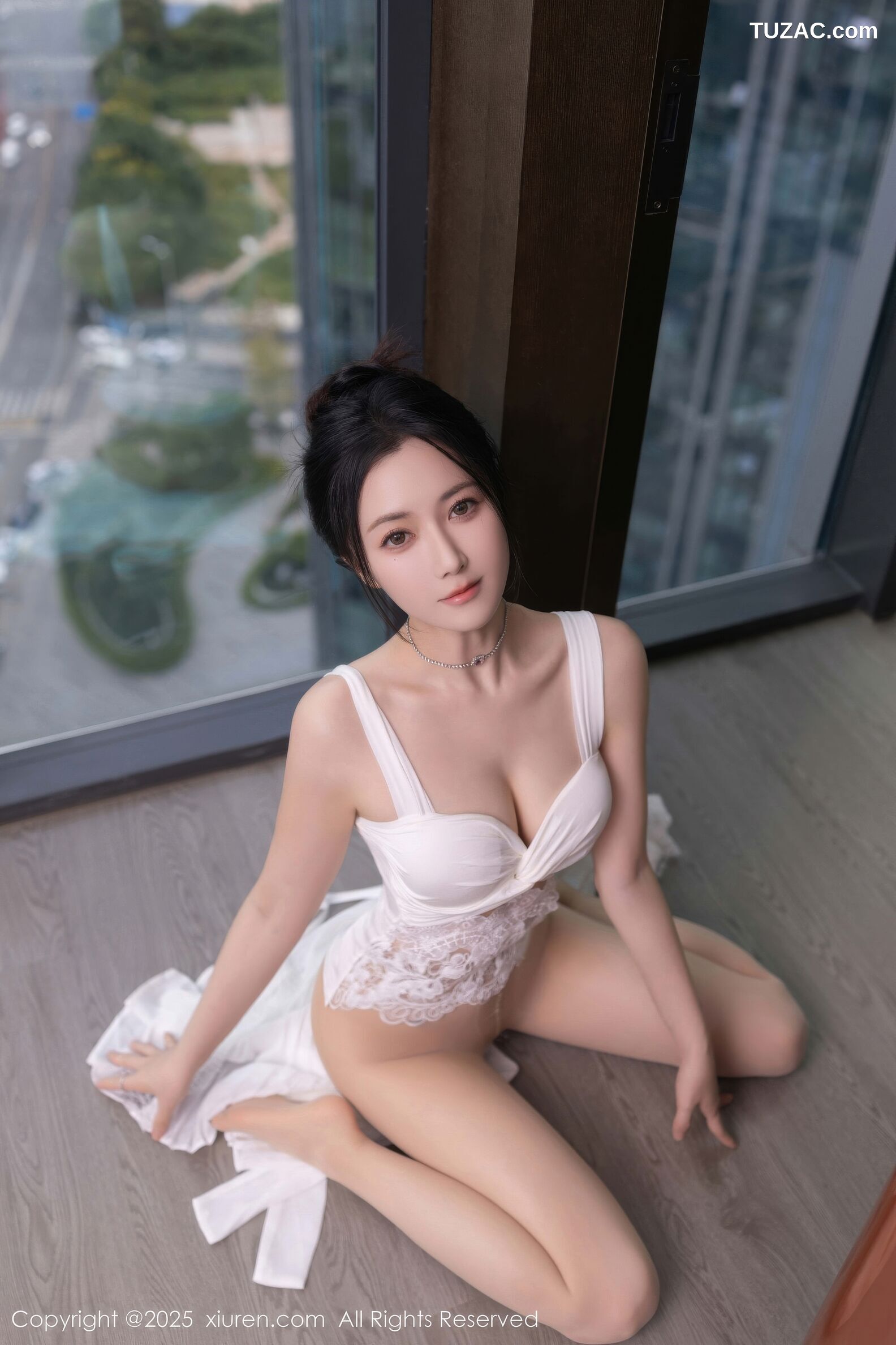 XiuRen秀人网-10911-鱼子酱Fish-白色长裙婀娜动人-2025.10.24