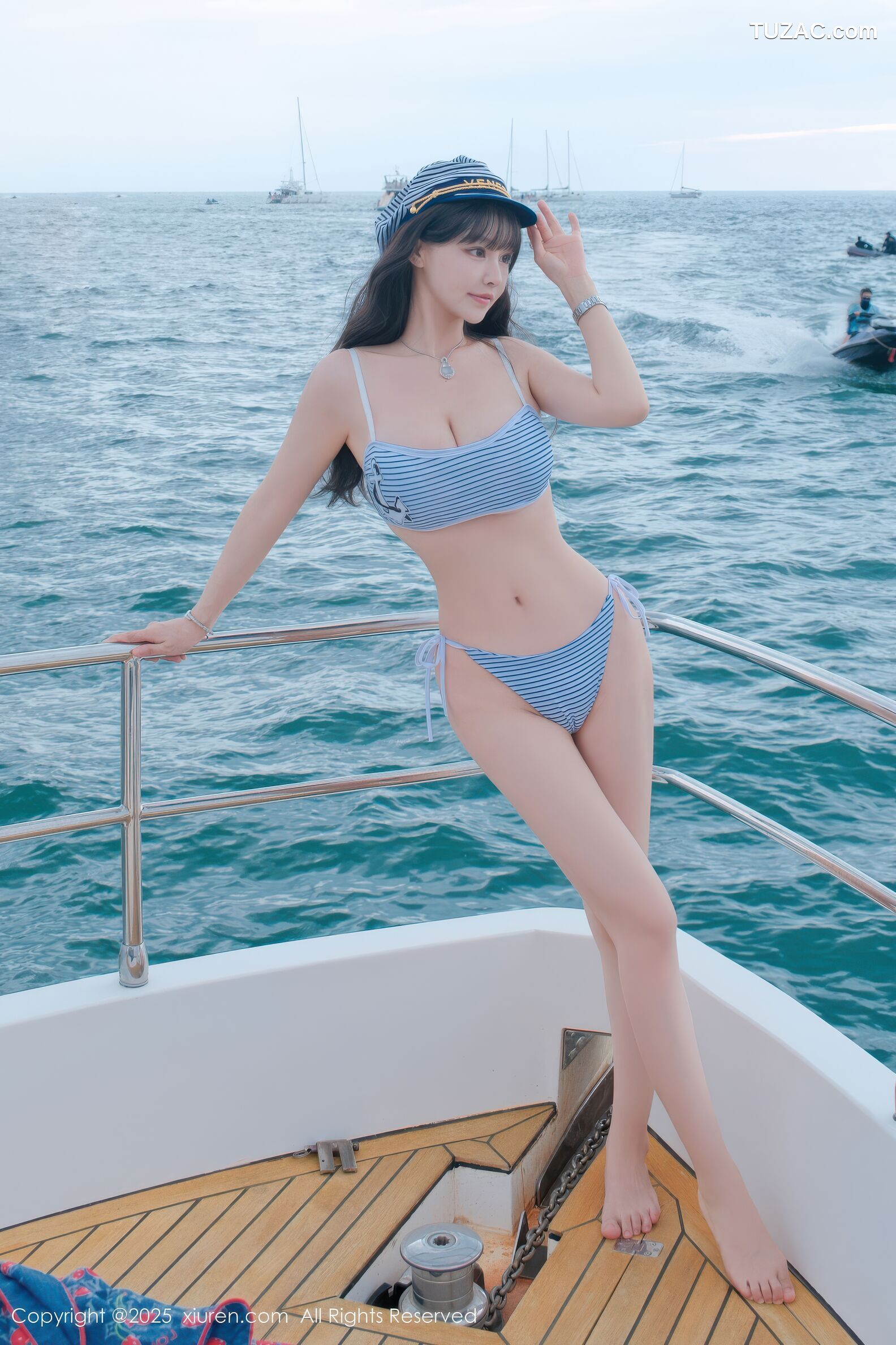 XiuRen秀人网-10934-心上可Flora-蓝色比基尼旅拍游艇户外-2025.10.31