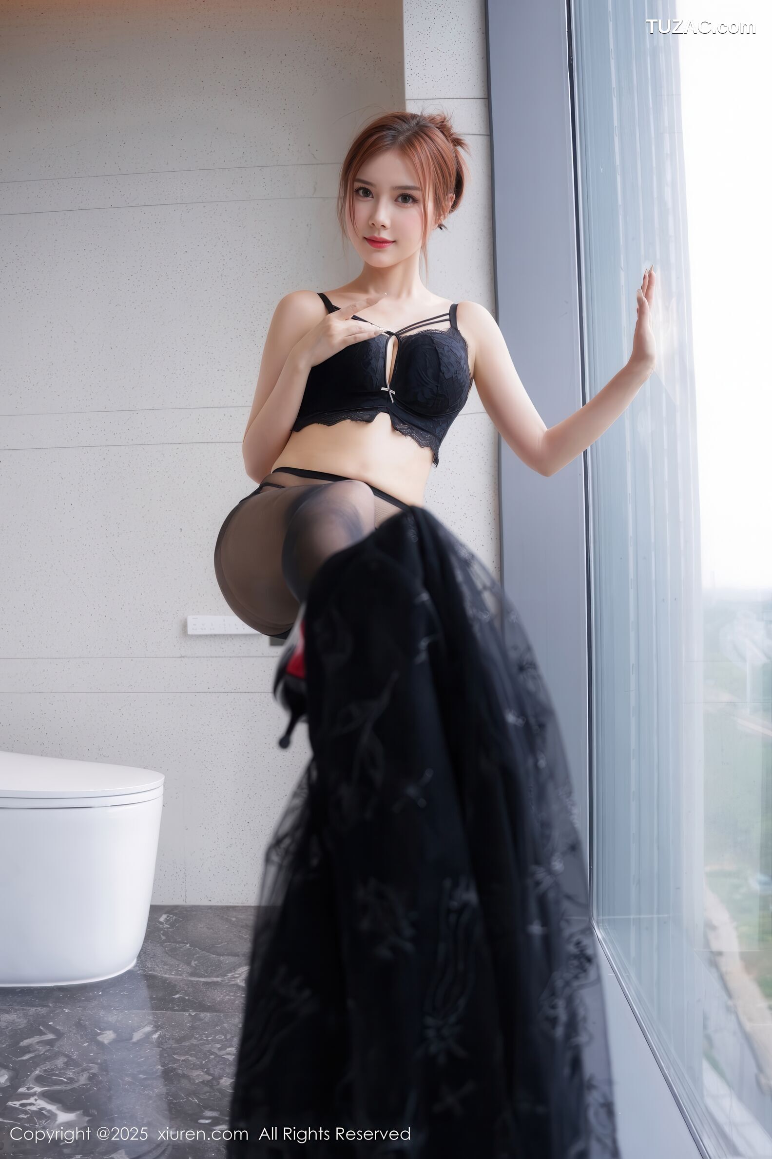 XiuRen秀人网-11016-白芷yy-黑色情趣内衣黑丝-2025.11.21