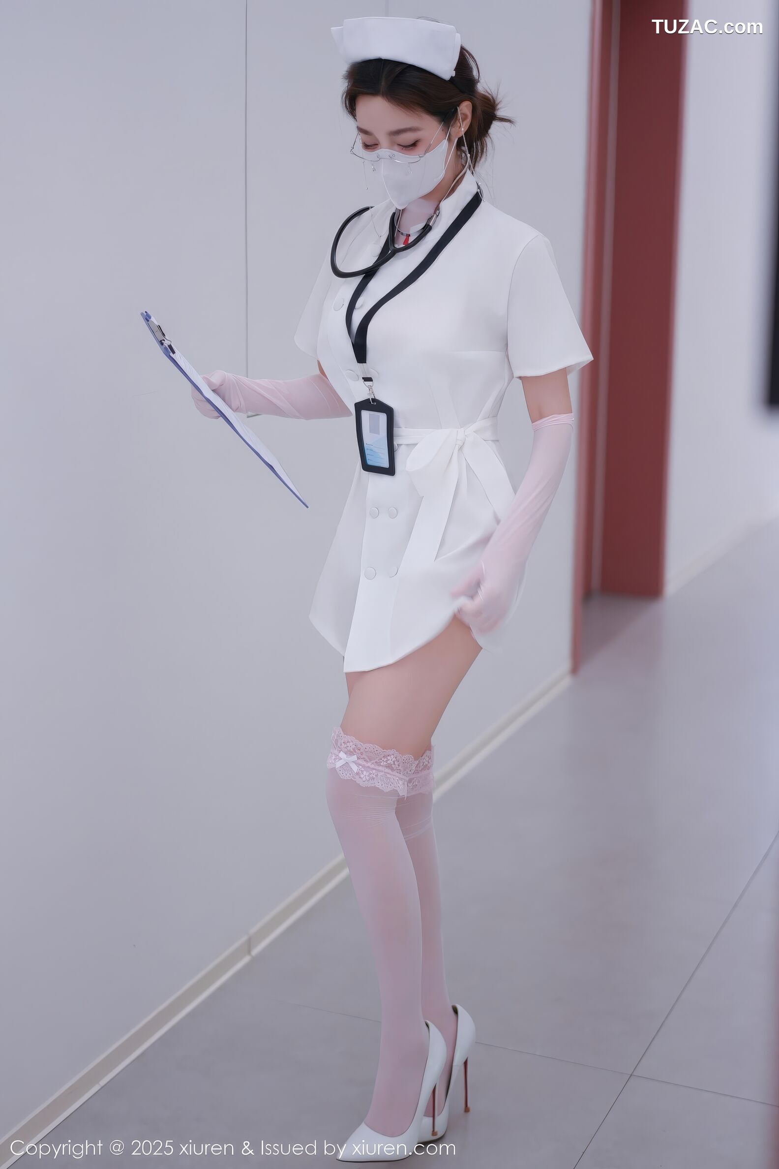 XiuRen秀人网-11099-Twins桃桃-护士制服白蕾丝情趣内衣-2025.12.11
