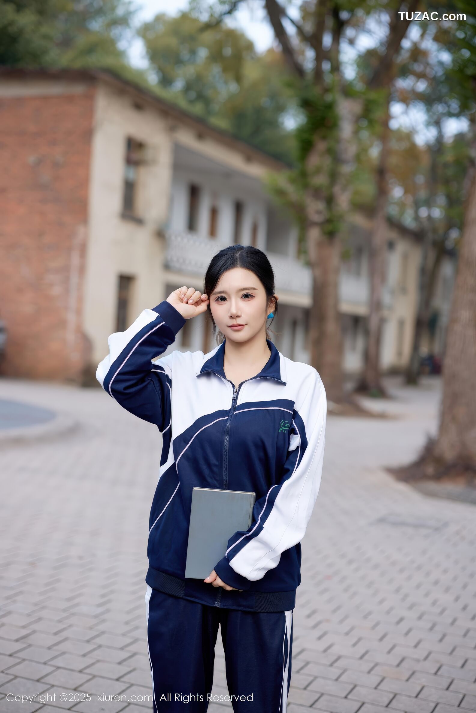 XiuRen秀人网-11103-小肉肉咪-校服校园清纯少女红色内衣-2025.12.12