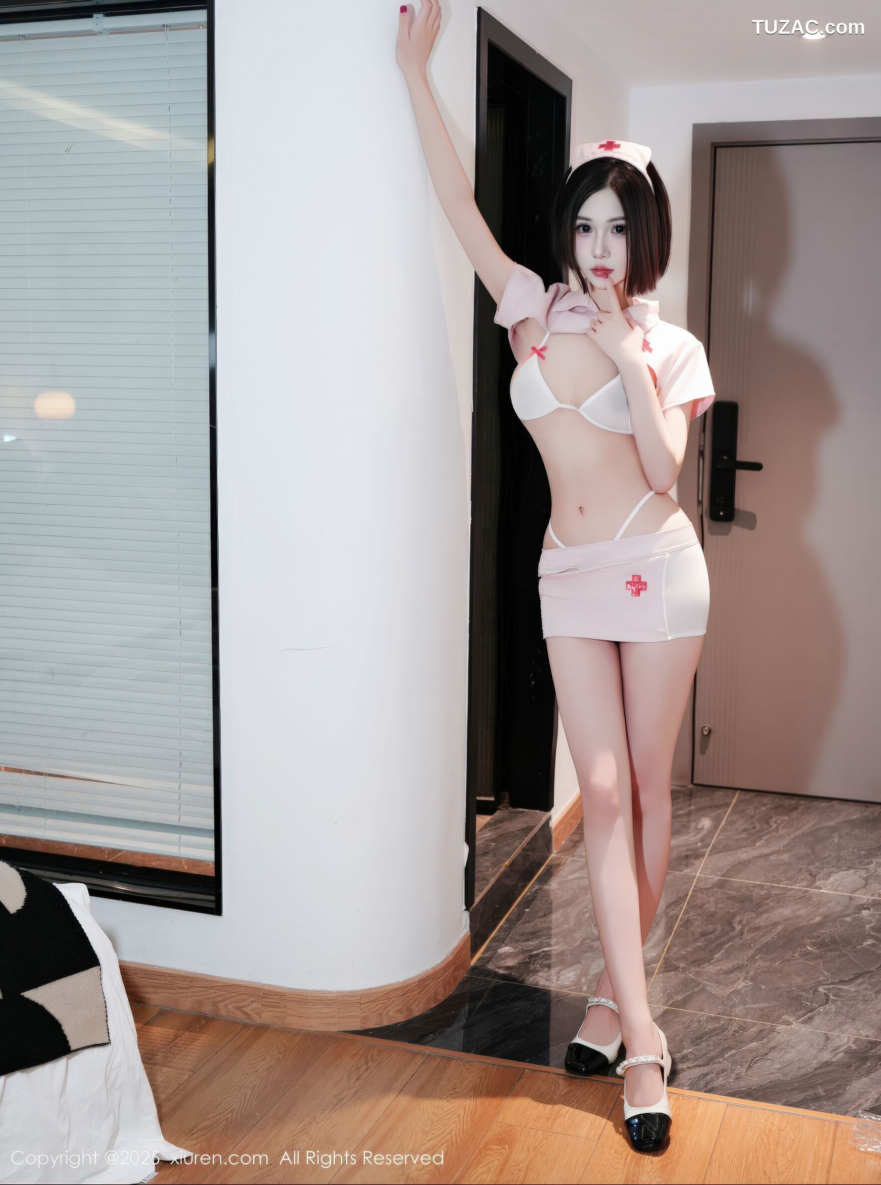 XiuRen秀人网-11111-奶芙酱-EVA-粉色护士制服白色内衣-2025.12.16