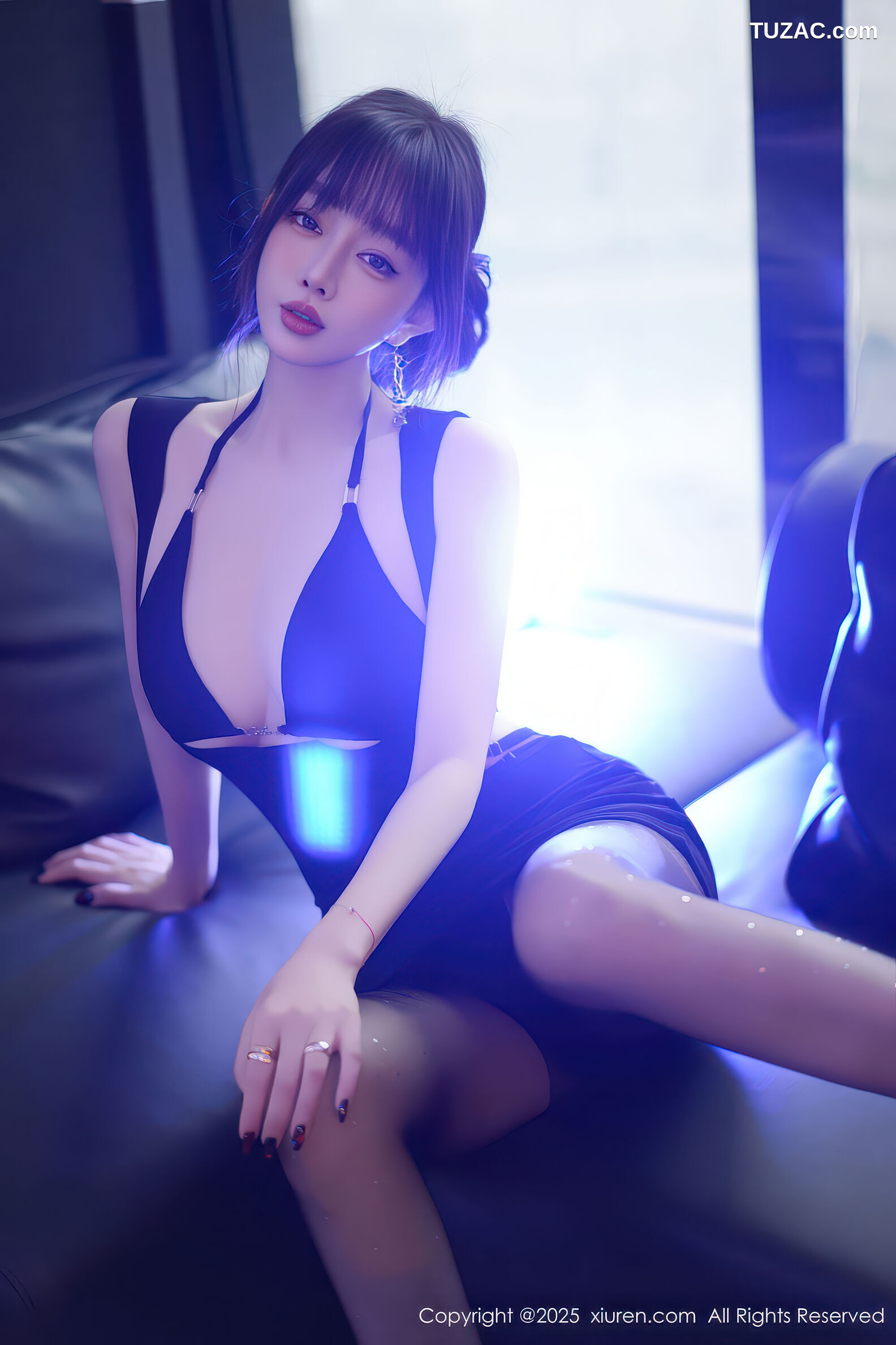 XiuRen秀人网-11165-王羽纯-黑色情趣内衣黑丝-2025.12.26