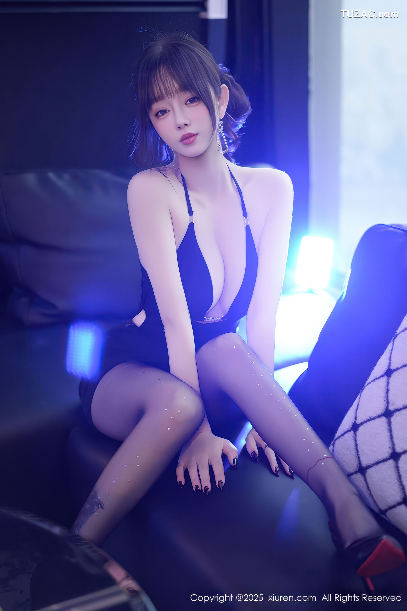 XiuRen秀人网-11165-王羽纯-黑色情趣内衣黑丝-2025.12.26