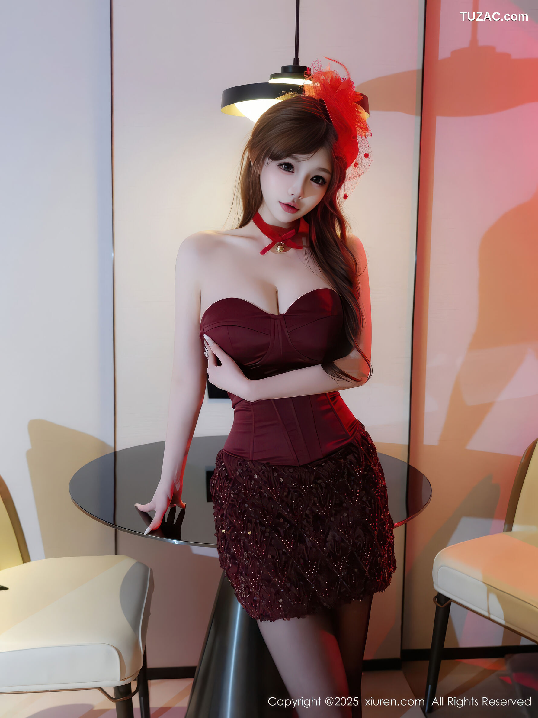 XiuRen秀人网-11181-甜妮-酒红抹胸连衣短裙黑丝爆乳-2025.12.31