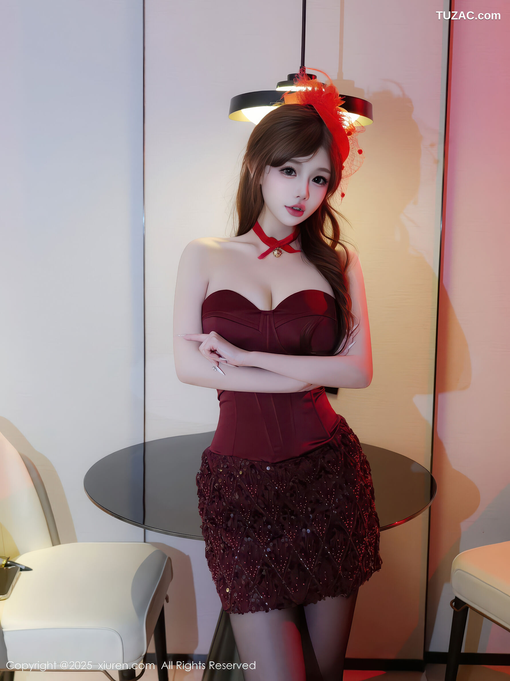 XiuRen秀人网-11181-甜妮-酒红抹胸连衣短裙黑丝爆乳-2025.12.31