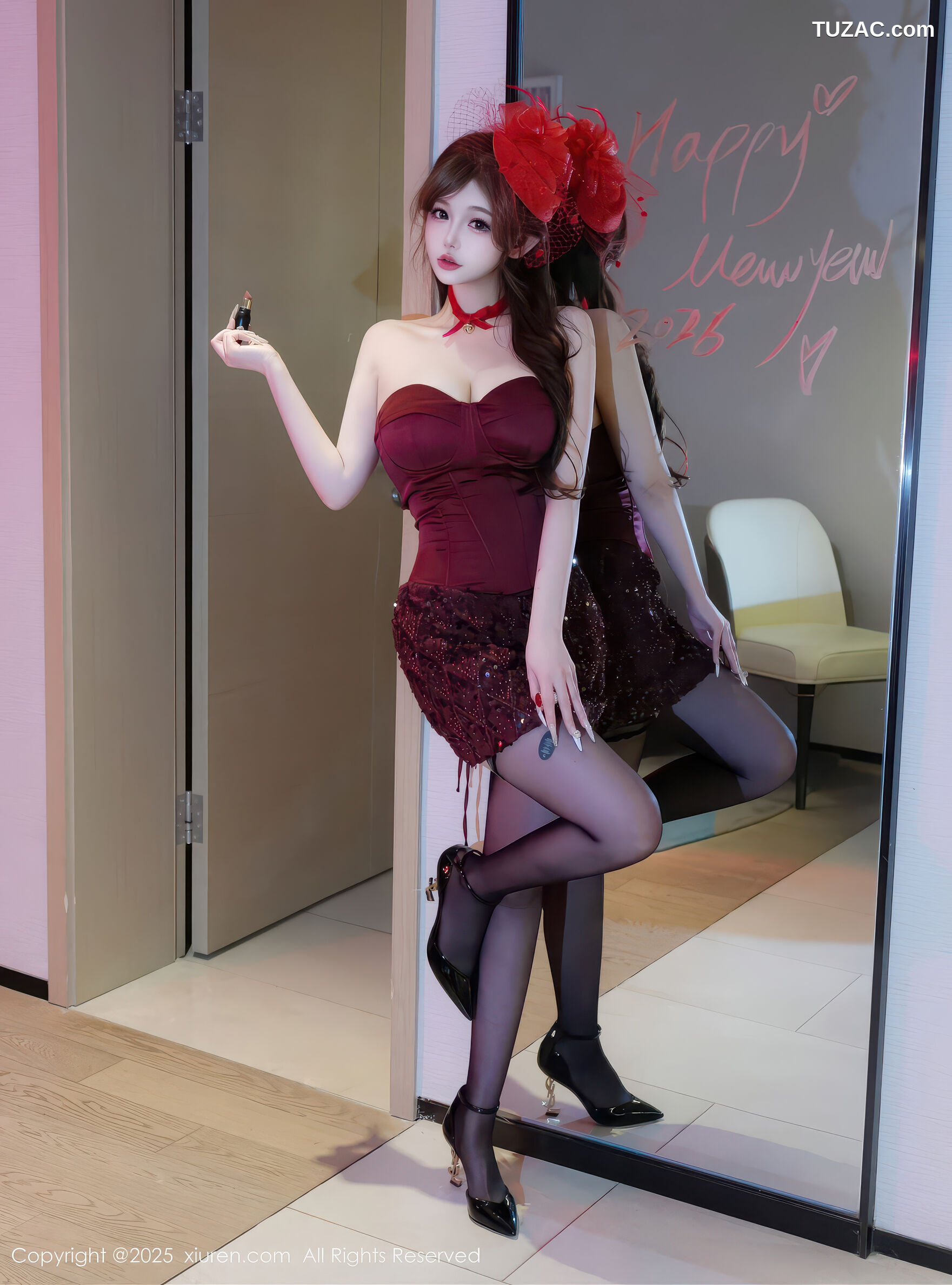 XiuRen秀人网-11181-甜妮-酒红抹胸连衣短裙黑丝爆乳-2025.12.31