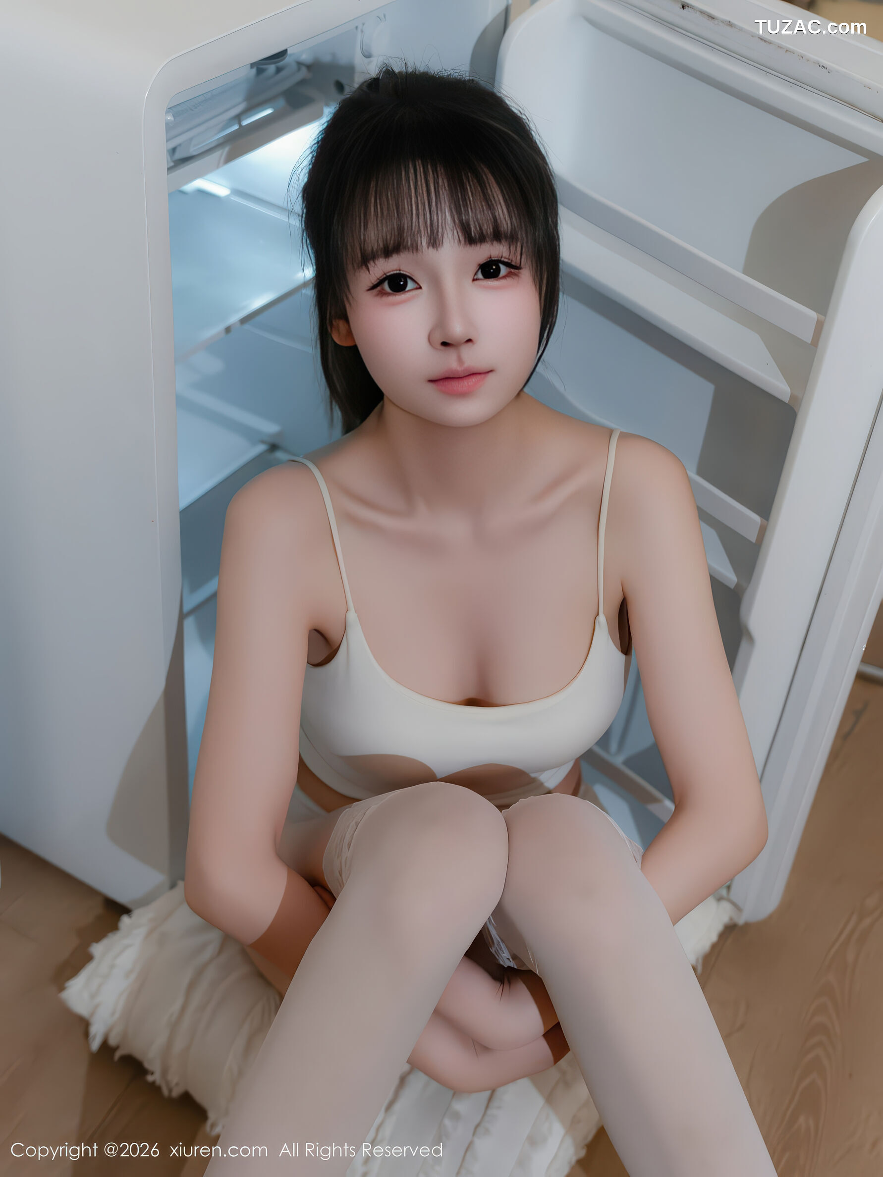 XiuRen秀人网-11196-沈蜜儿-少女黄色连衣裙白丝-2026.01.06