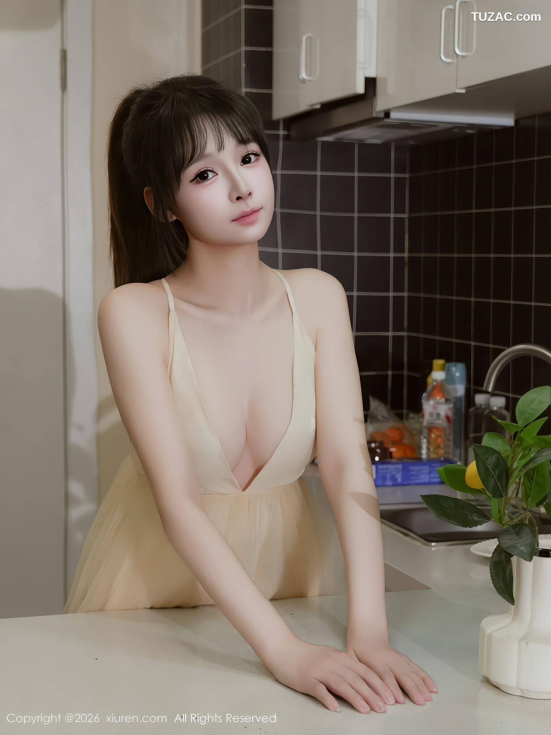 XiuRen秀人网-11196-沈蜜儿-少女黄色连衣裙白丝-2026.01.06