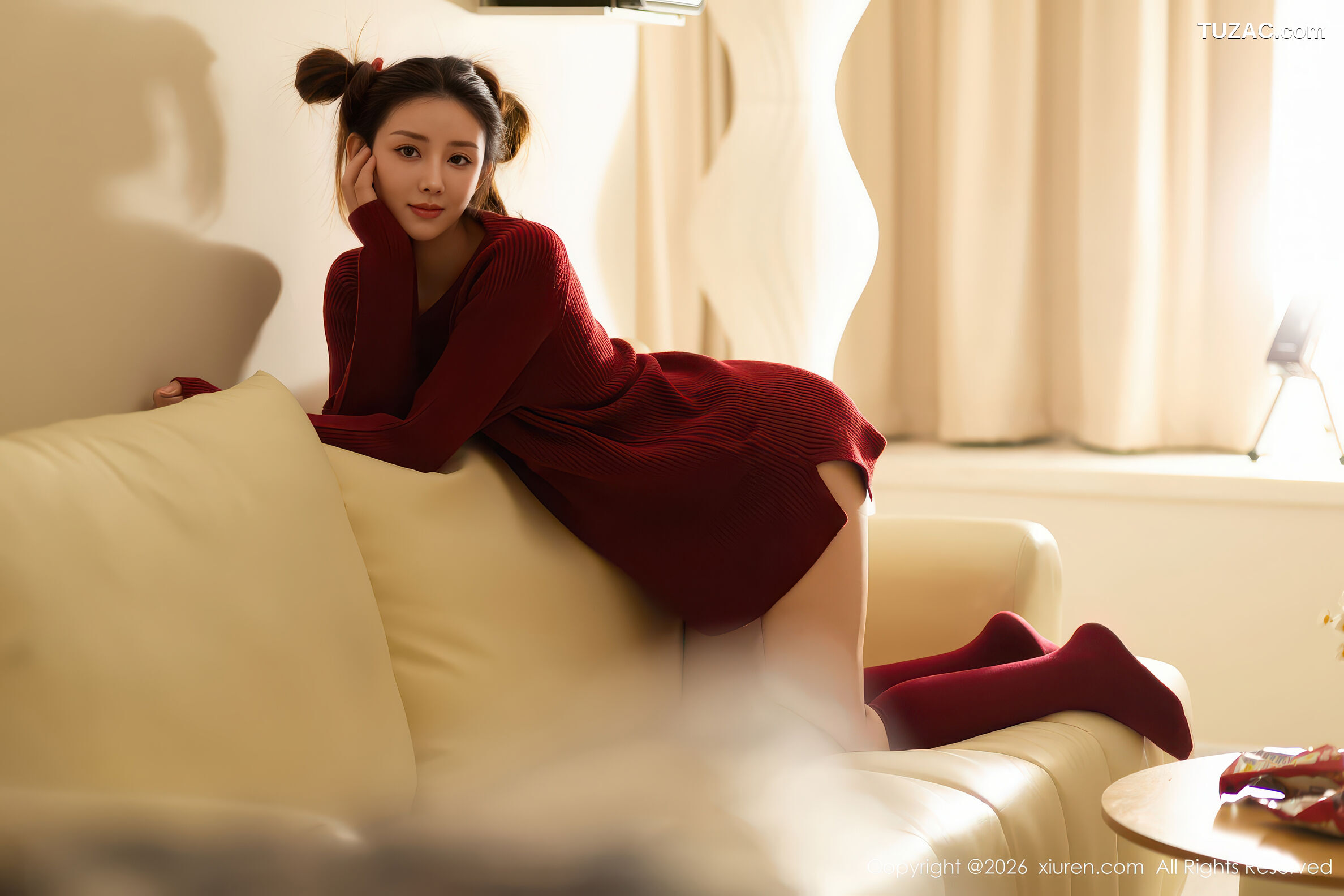 XiuRen秀人网-11198-悦兮-酒红色毛衣丸子头美女-2026.01.06