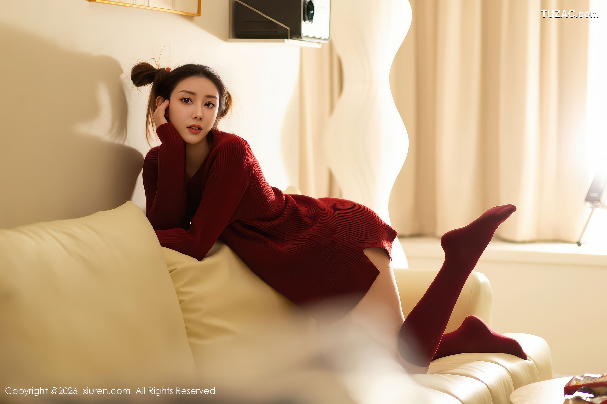 XiuRen秀人网-11198-悦兮-酒红色毛衣丸子头美女-2026.01.06