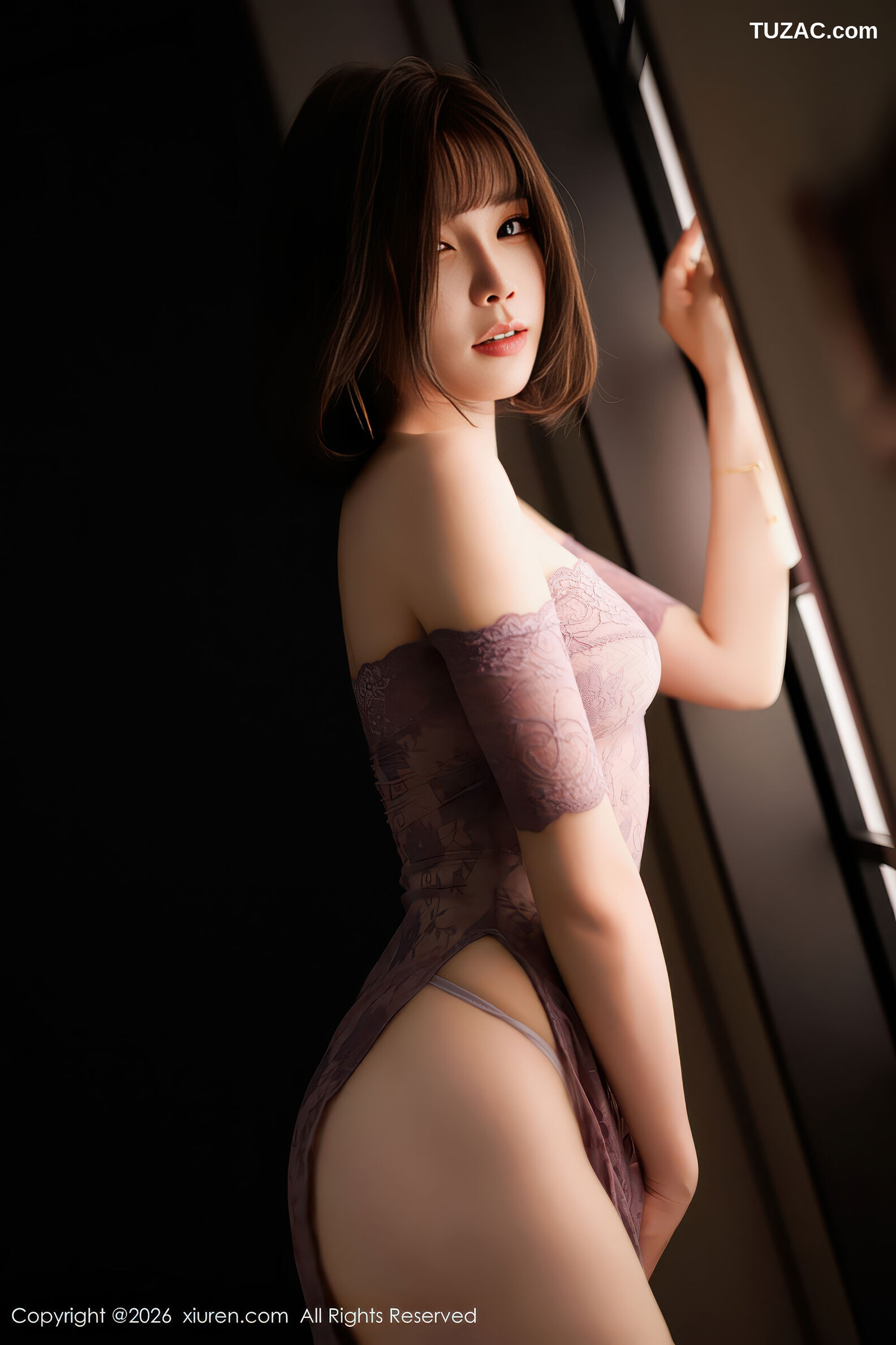 XiuRen秀人网-11199-莉芝荔枝-紫色情趣纱裙肉色丝袜-2026.01.06