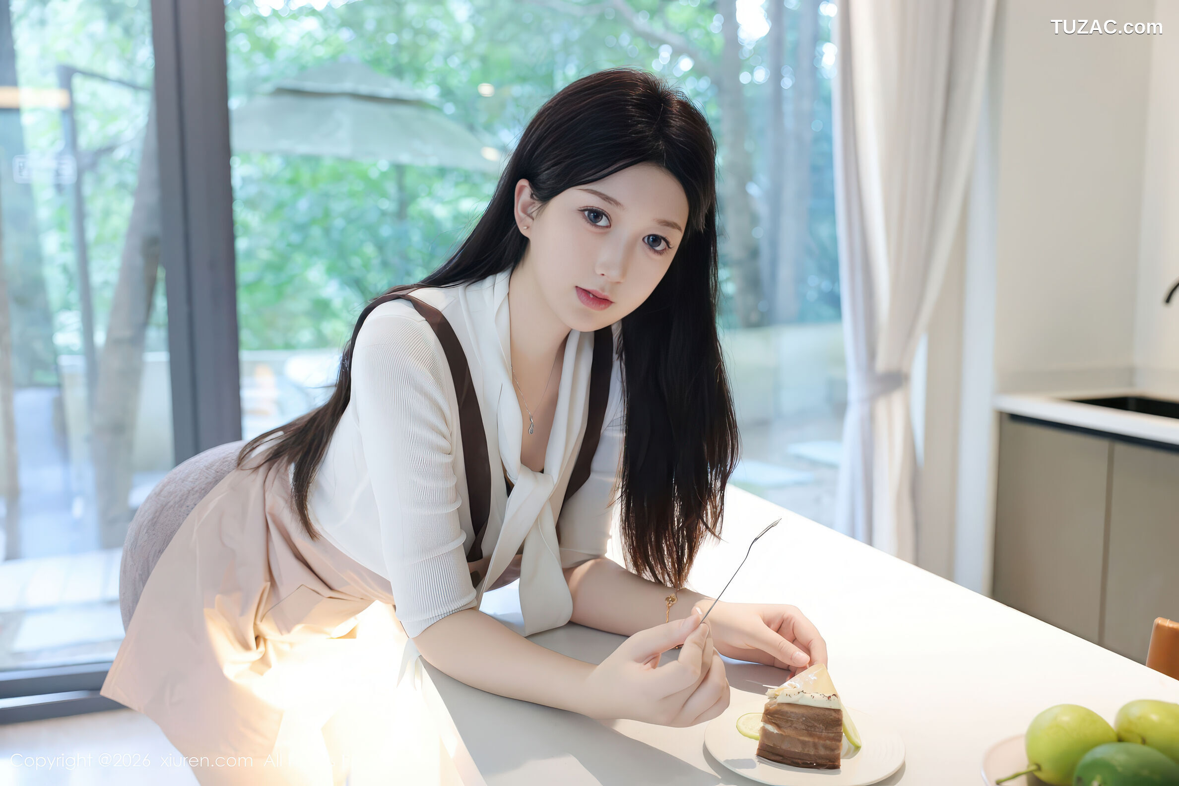 XiuRen秀人网-11207-奶思兔-巨乳首套写真围裙厨娘紫色包臀裙-2026.01.08