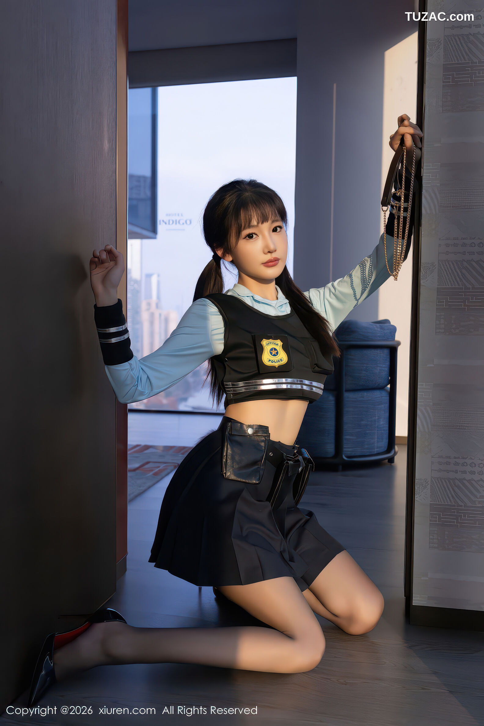 XiuRen秀人网-11209-陆萱萱-深蓝女警制服短裙黑丝-2026.01.08