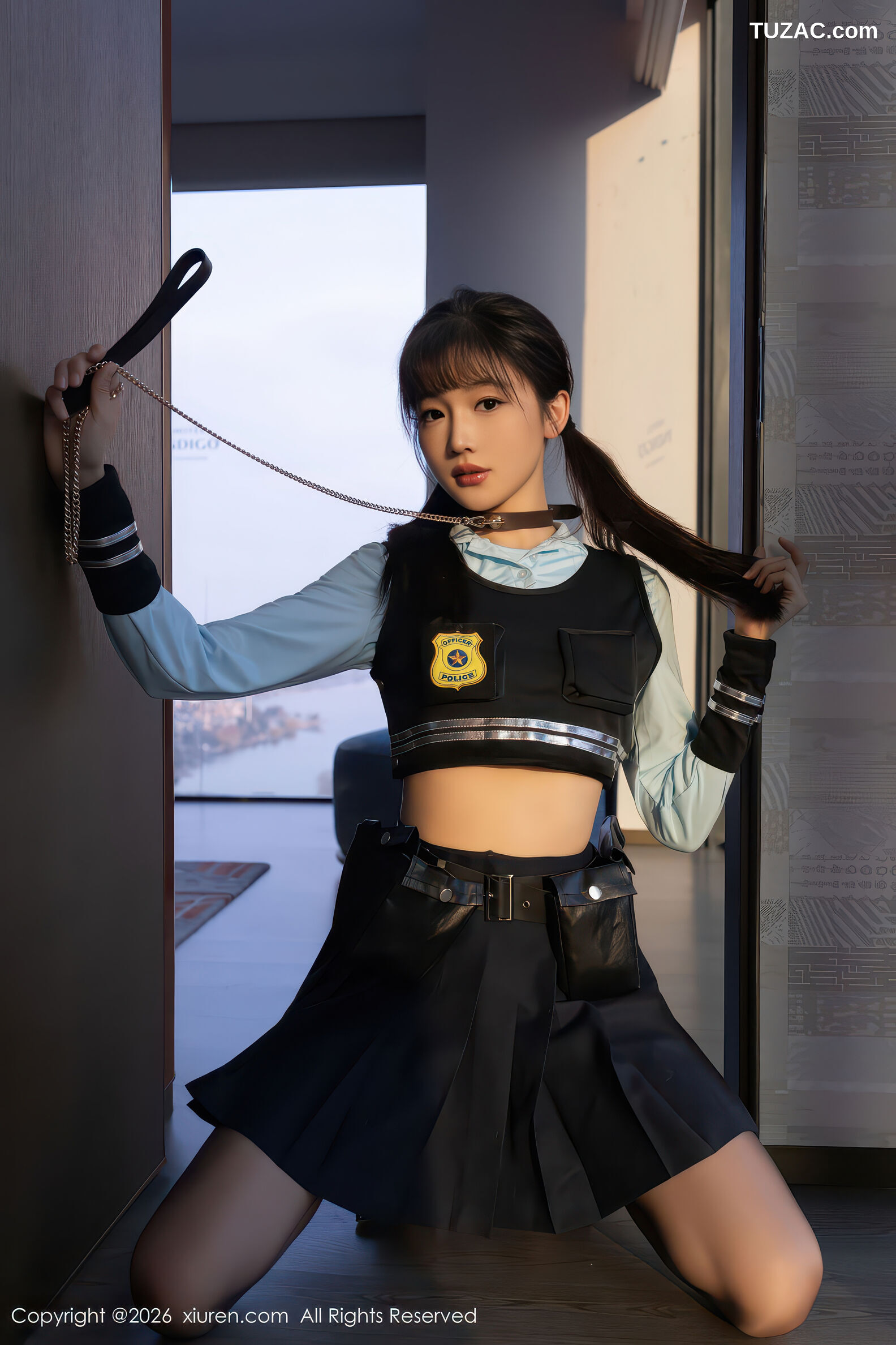 XiuRen秀人网-11209-陆萱萱-深蓝女警制服短裙黑丝-2026.01.08