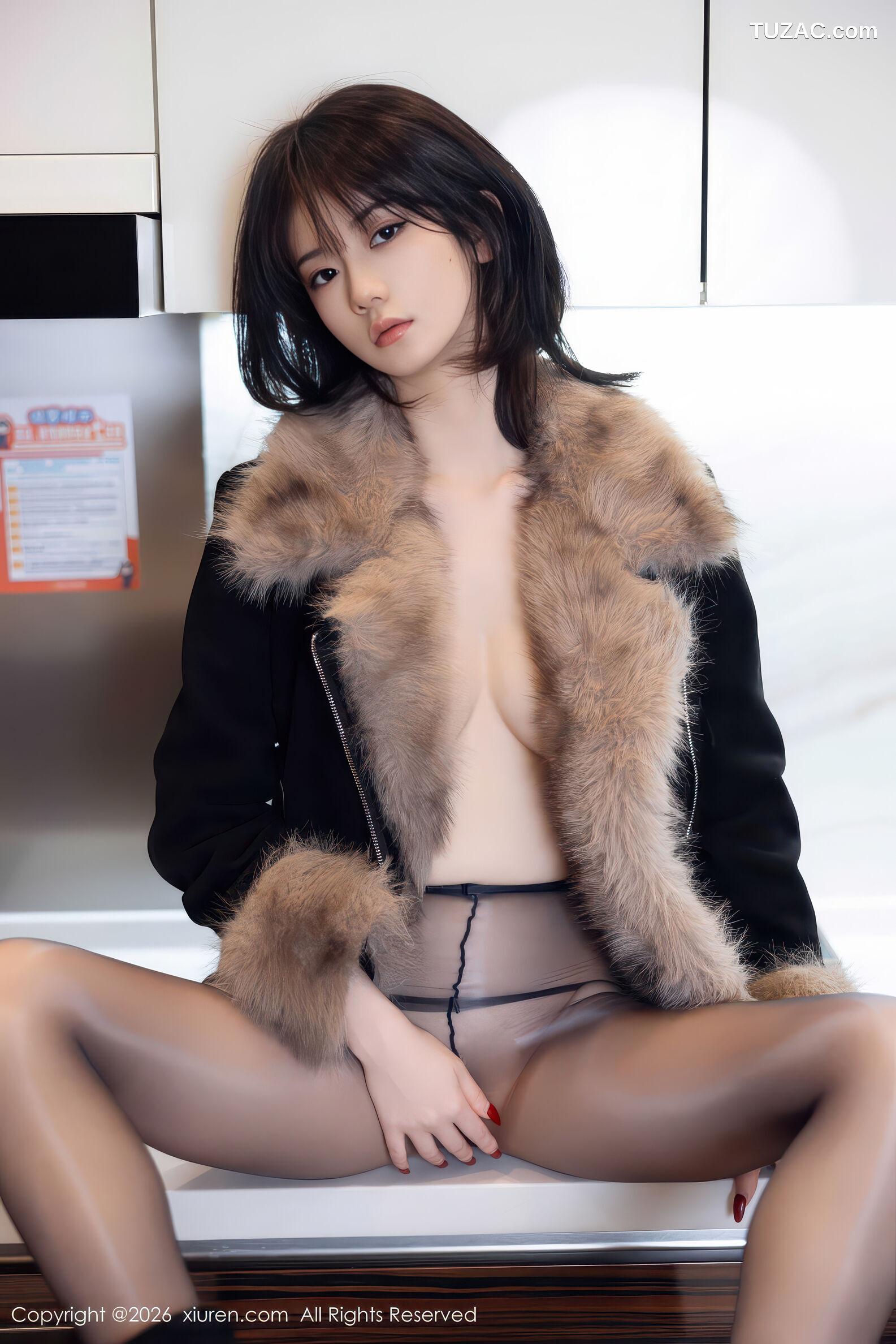 XiuRen秀人网-11215-凌七七-黑色飞行员夹克真空黑丝-2026.01.09