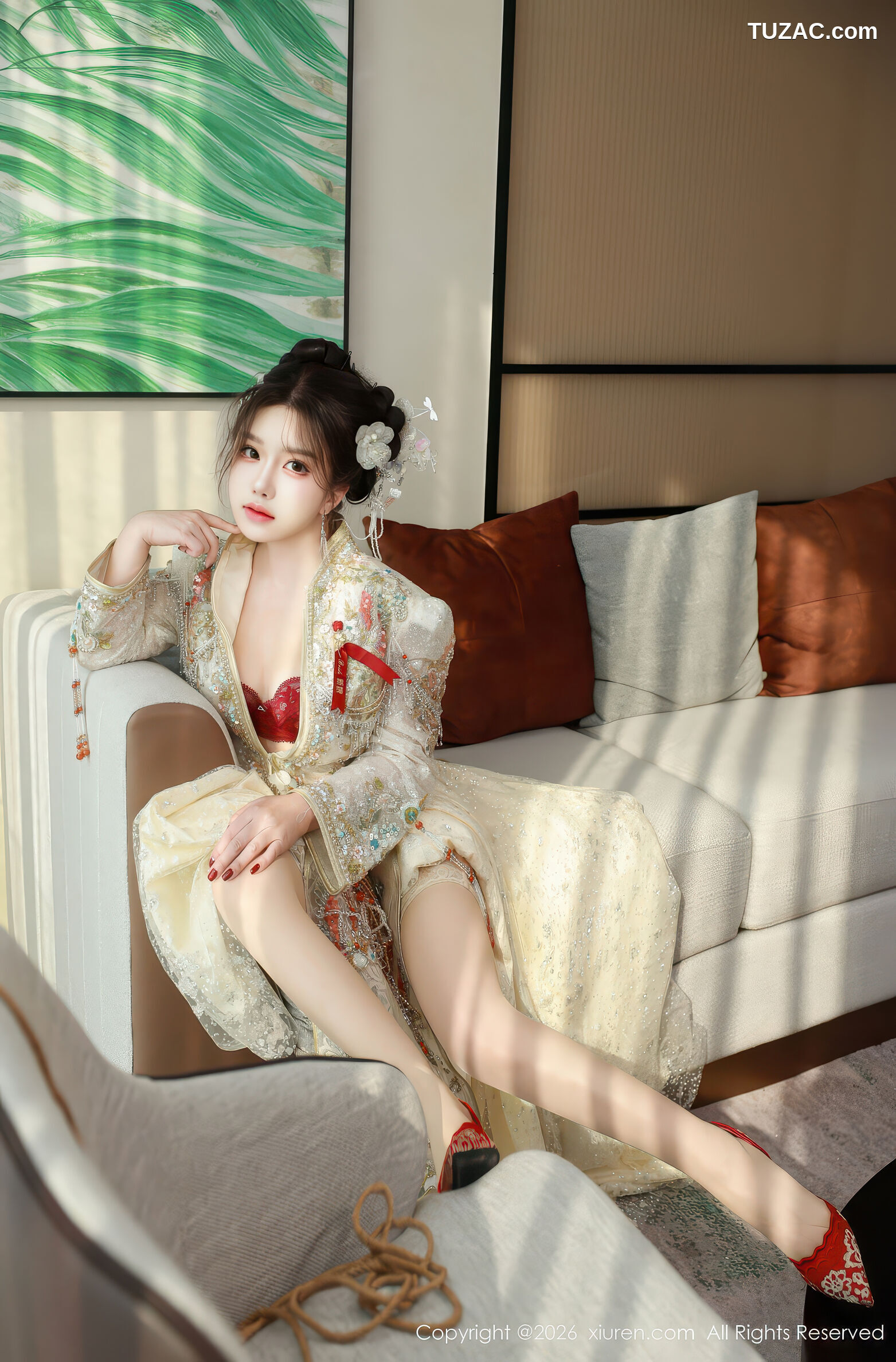 XiuRen秀人网-11220-小薯条nienie-绑架剧情-新娘装红内衣-2026.01.12