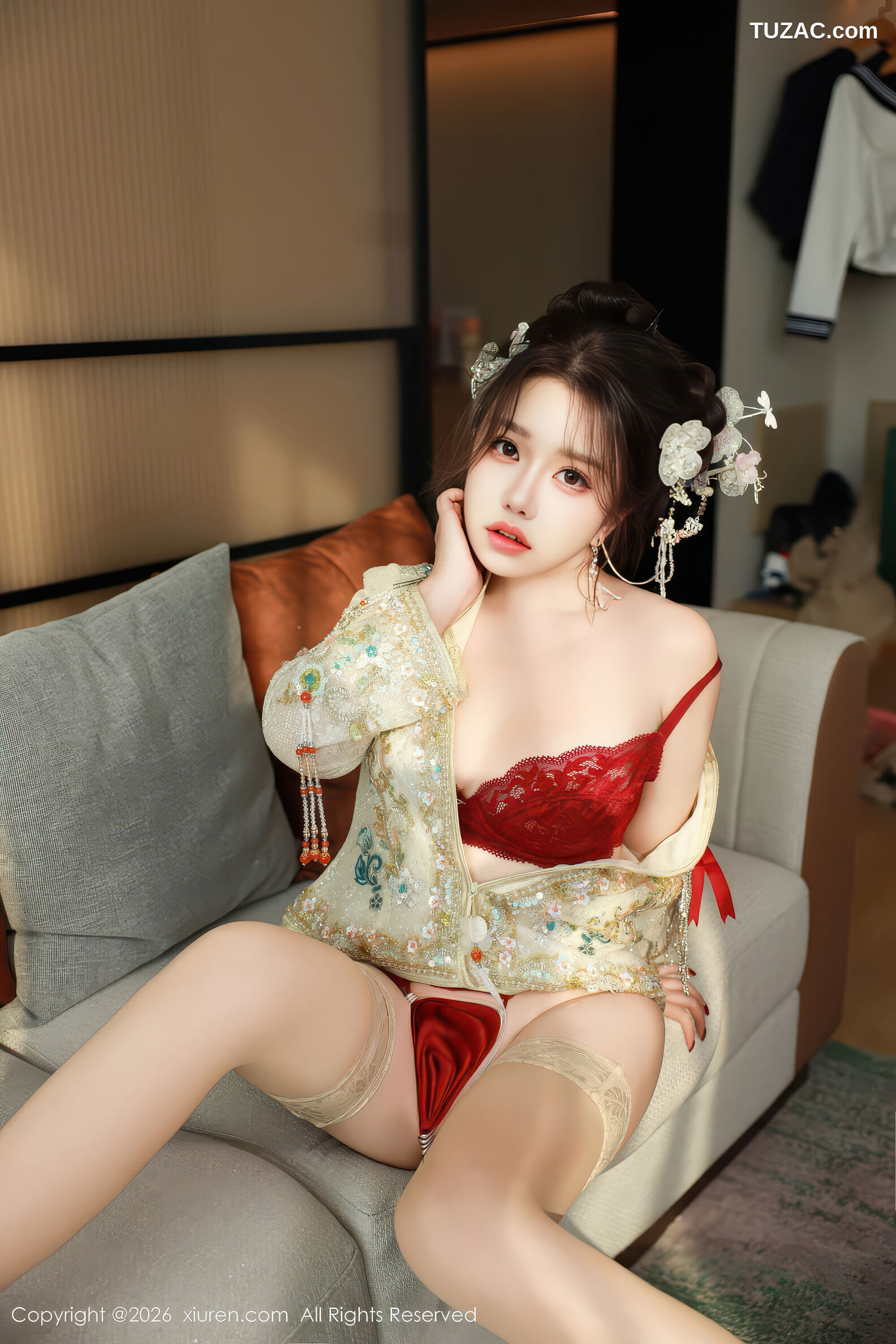 XiuRen秀人网-11220-小薯条nienie-绑架剧情-新娘装红内衣-2026.01.12